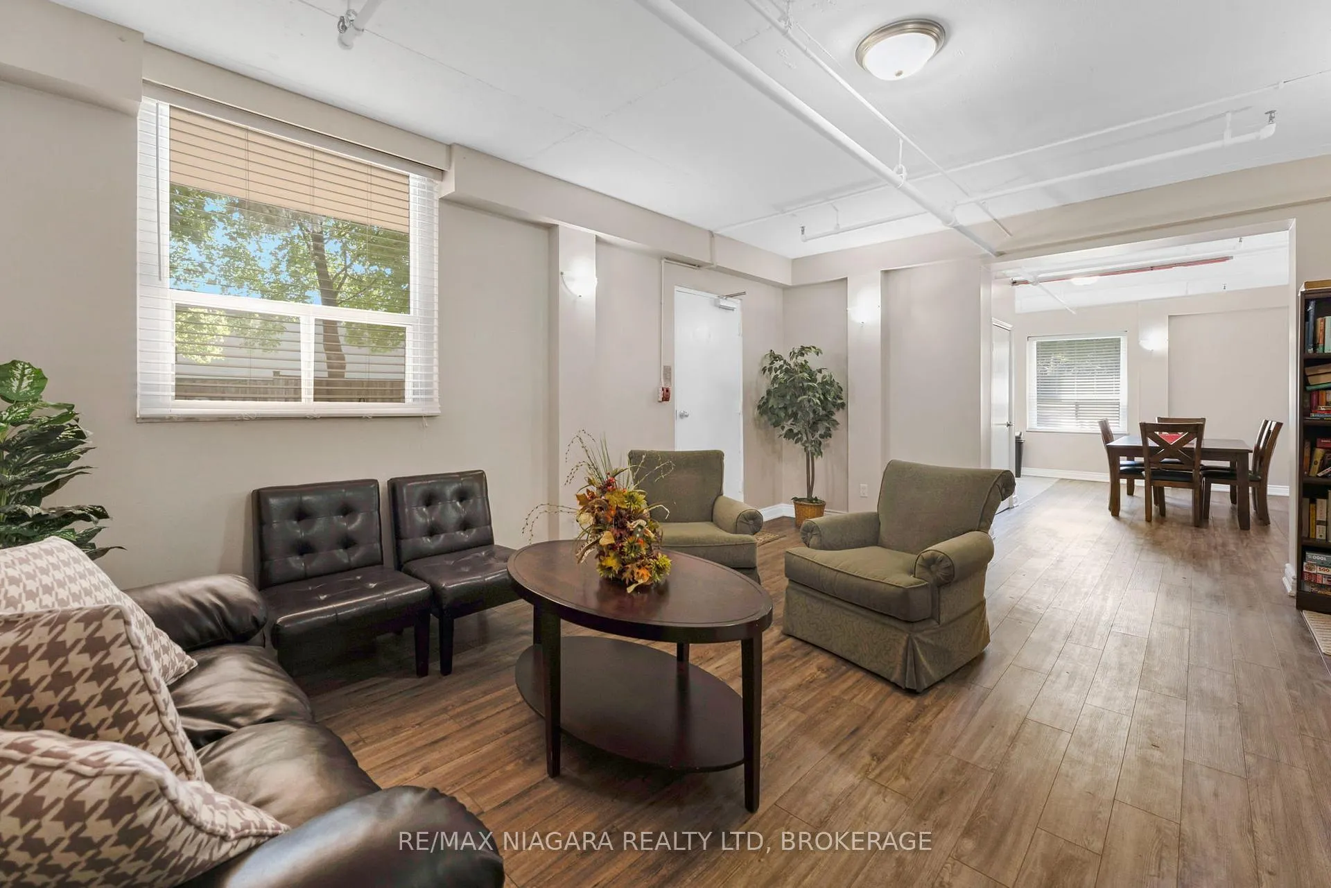 Photo 25 of Unit 601, 6390 Huggins Street, Niagara Falls, Stamford — HOMEH