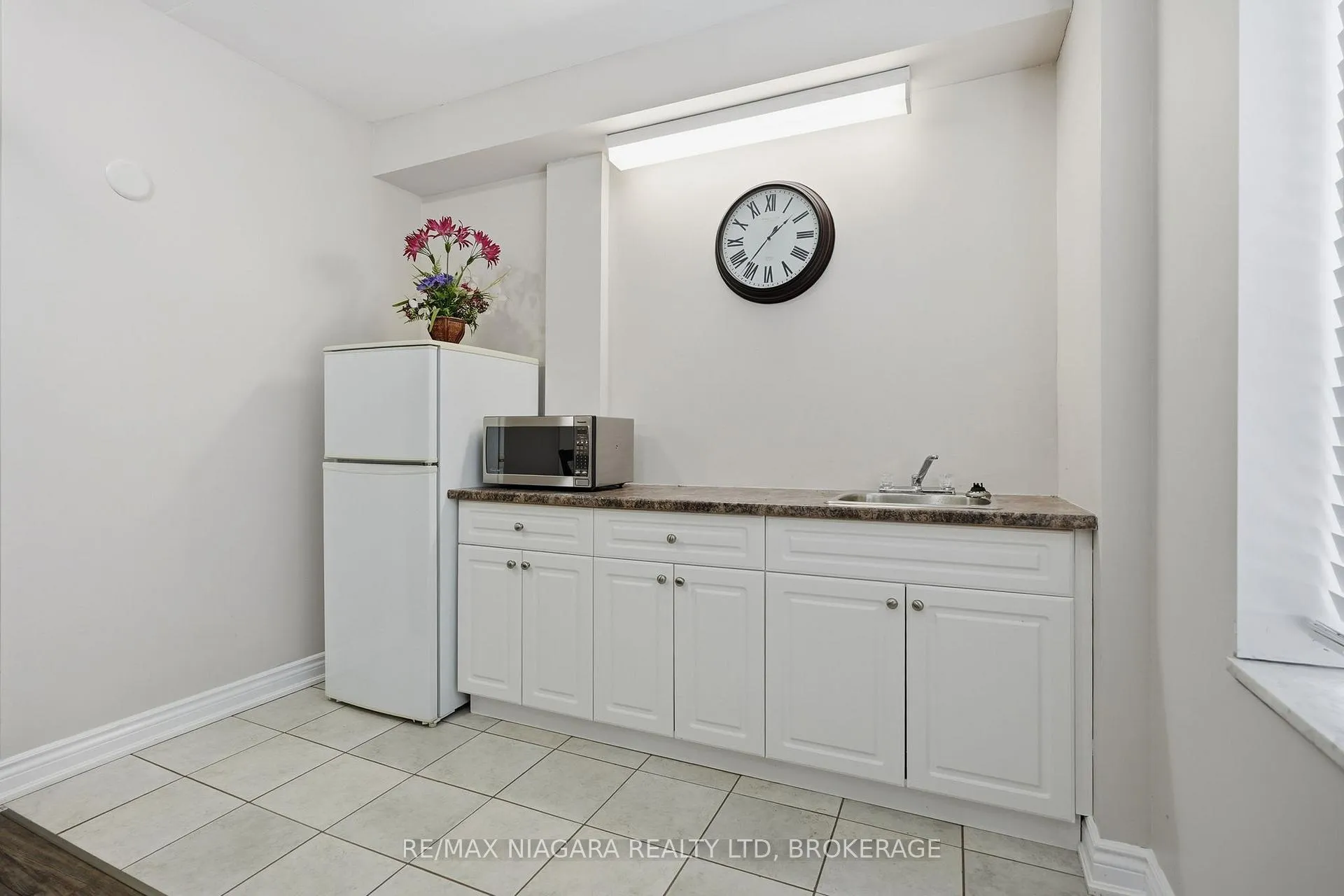 Photo 26 of Unit 601, 6390 Huggins Street, Niagara Falls, Stamford — HOMEH
