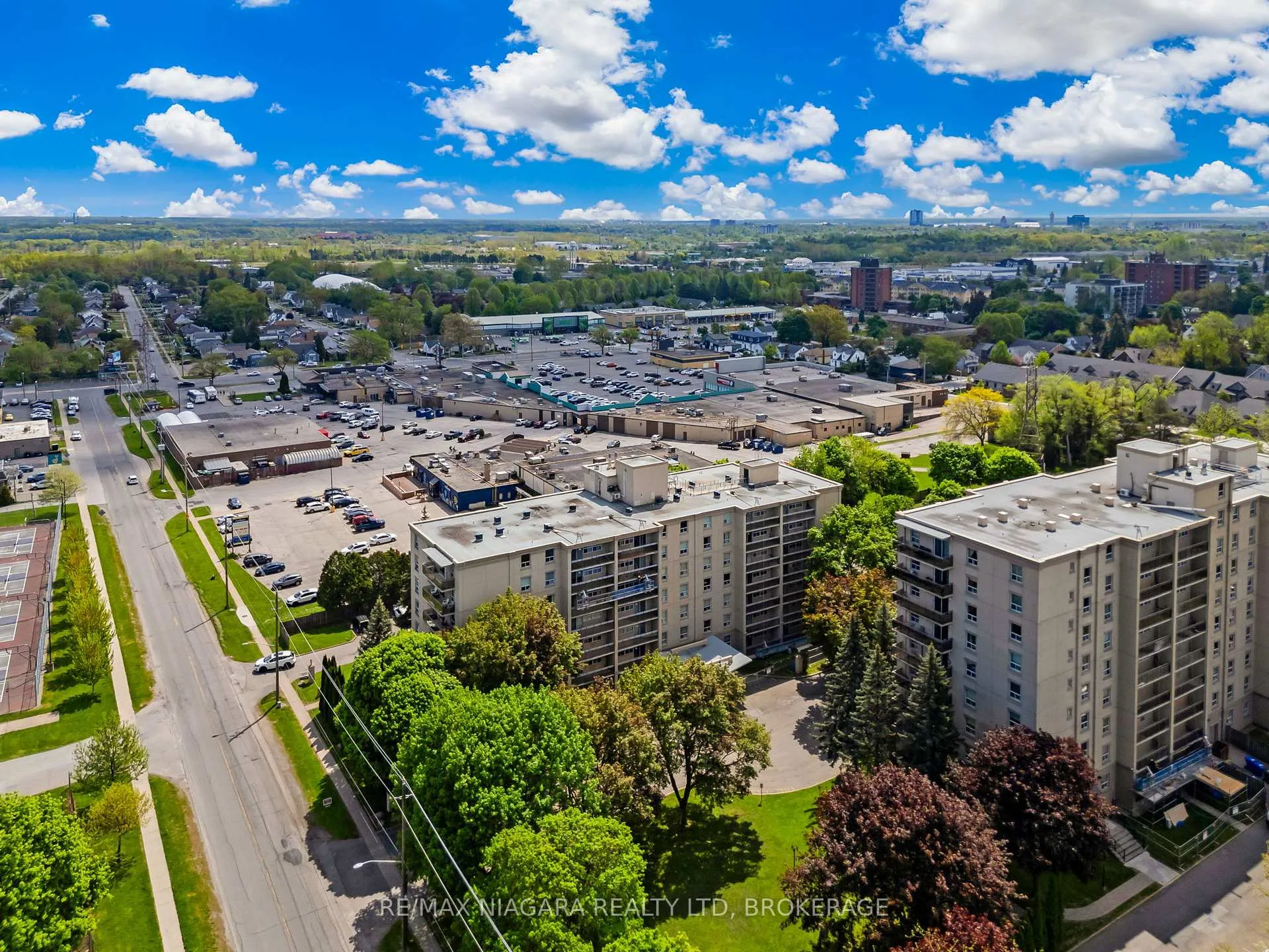 Photo 28 of Unit 601, 6390 Huggins Street, Niagara Falls, Stamford — HOMEH