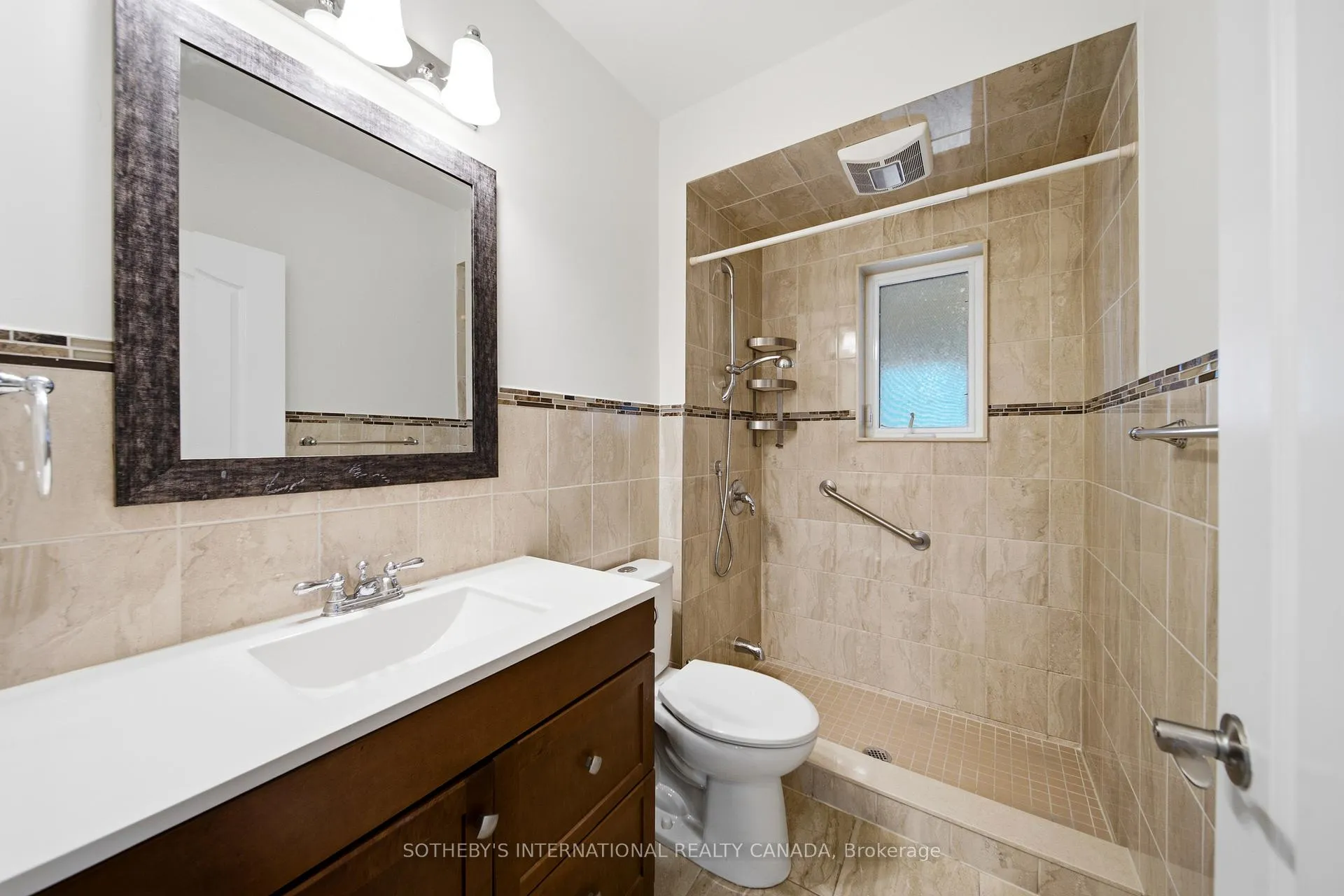 Photo 12 of 20 Bicknell Avenue, Toronto, Keelesdale-Eglinton West — HOMEH