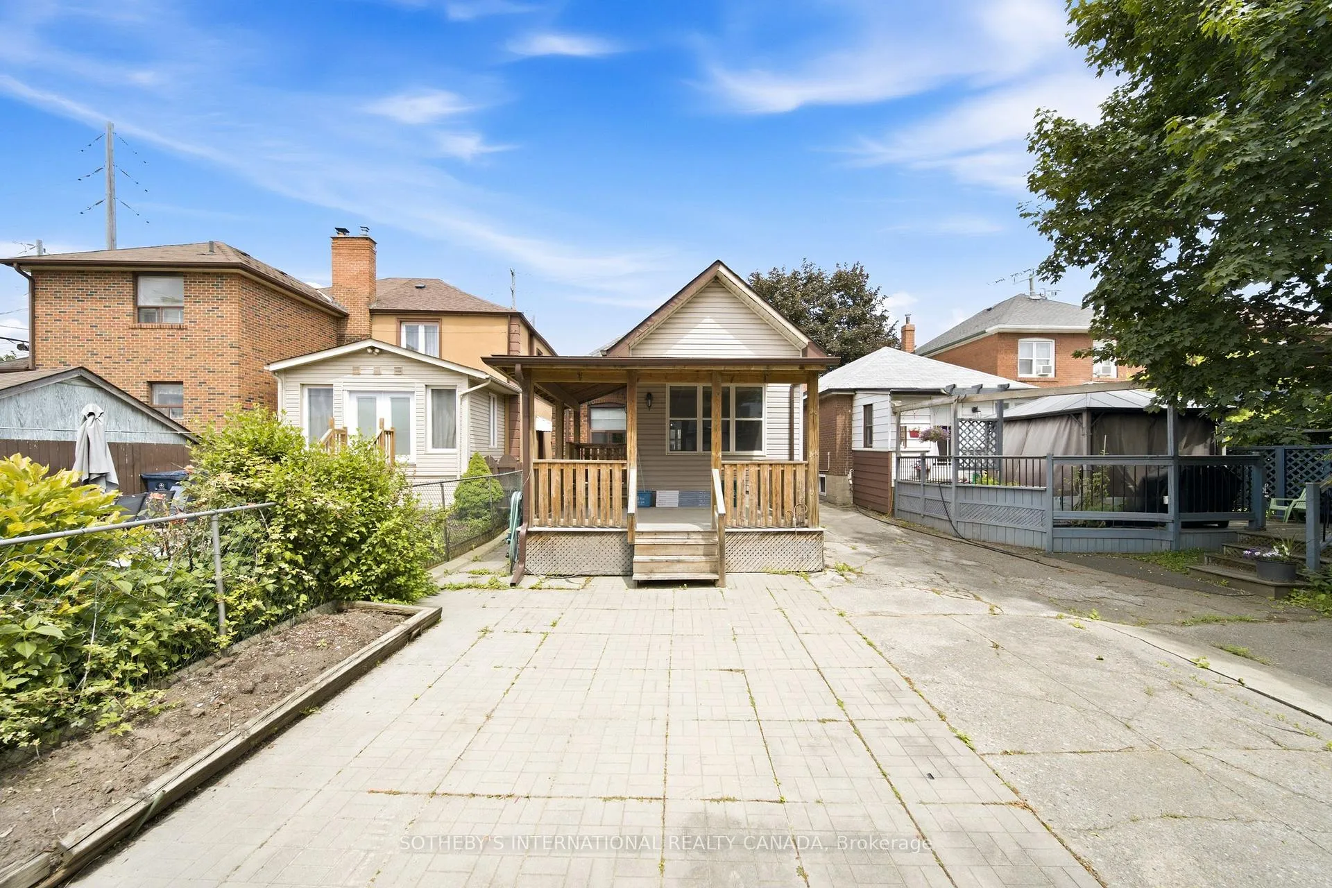 Photo 35 of 20 Bicknell Avenue, Toronto, Keelesdale-Eglinton West — HOMEH