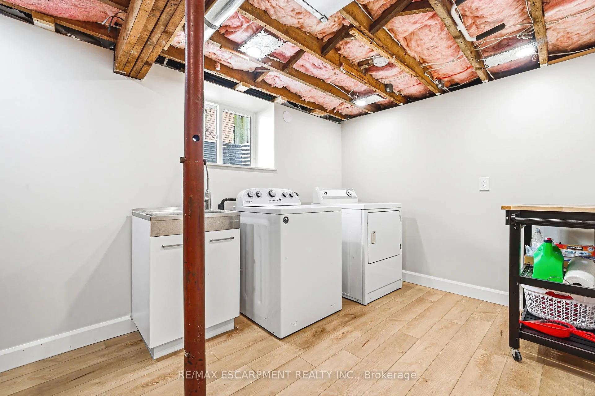 Photo 23 of 546 Mohawk Road E, Hamilton, Lawfield — HOMEH