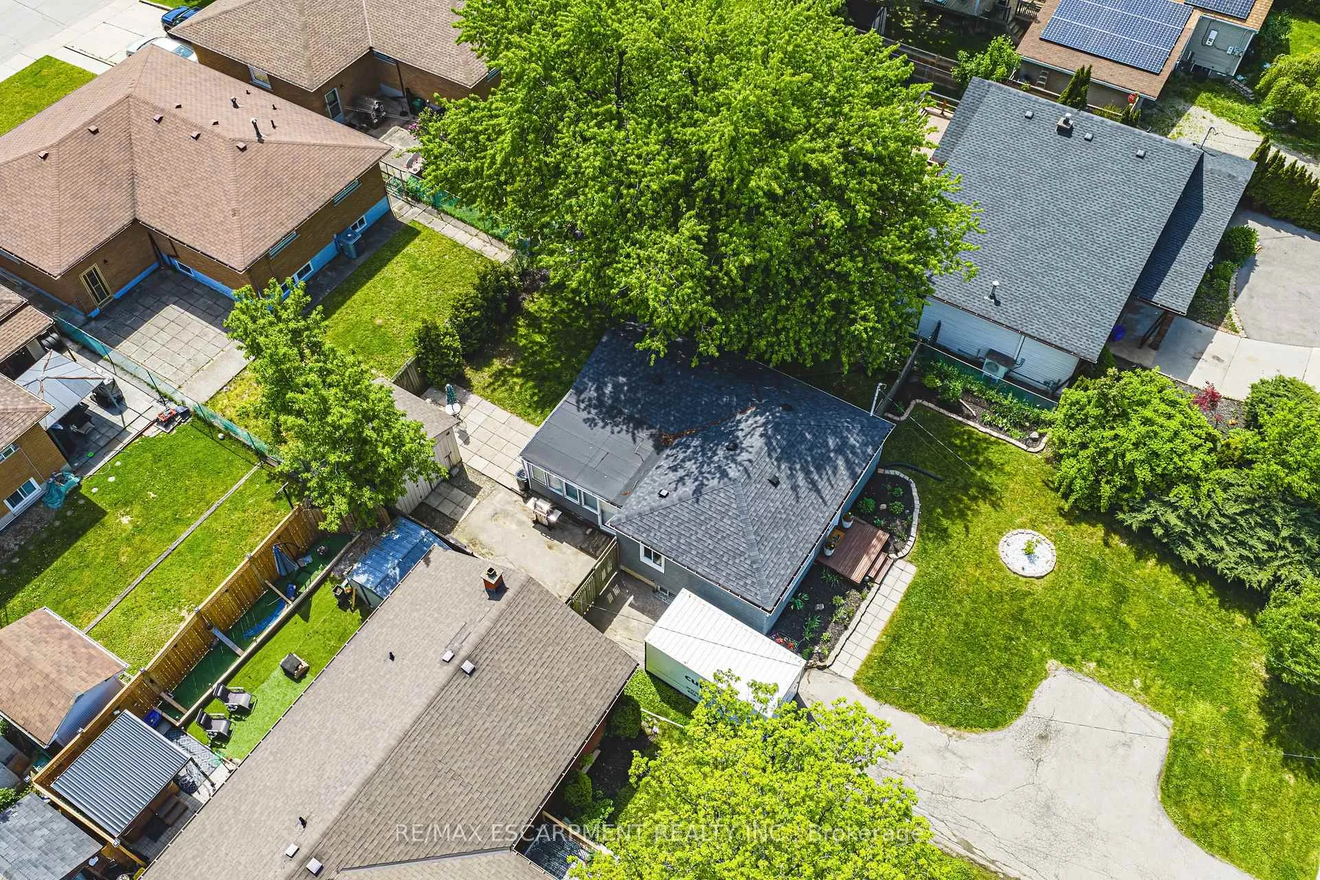 Photo 26 of 546 Mohawk Road E, Hamilton, Lawfield — HOMEH