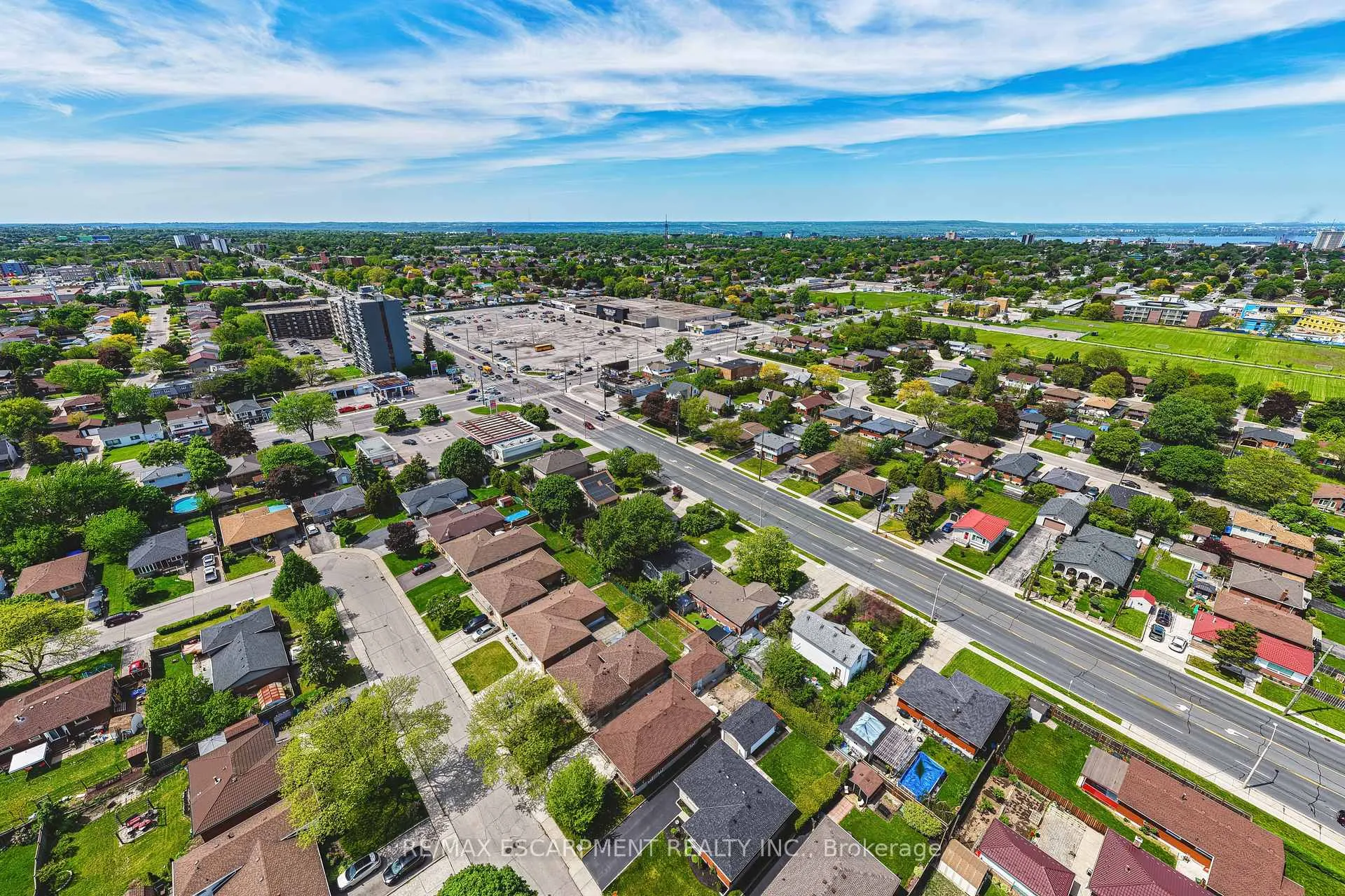 Photo 35 of 546 Mohawk Road E, Hamilton, Lawfield — HOMEH