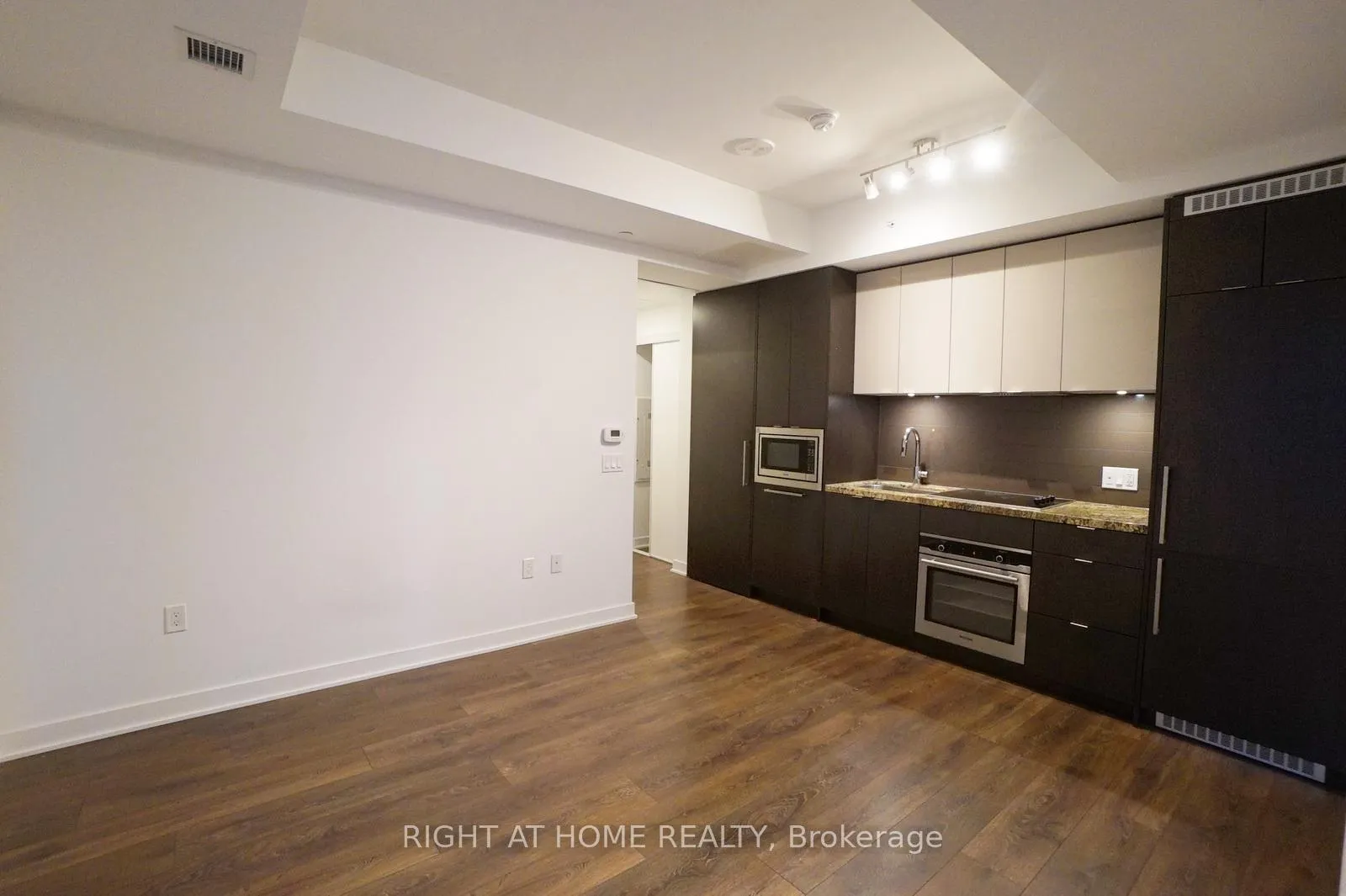 Front of Unit 2912, 115 Blue Jays Way