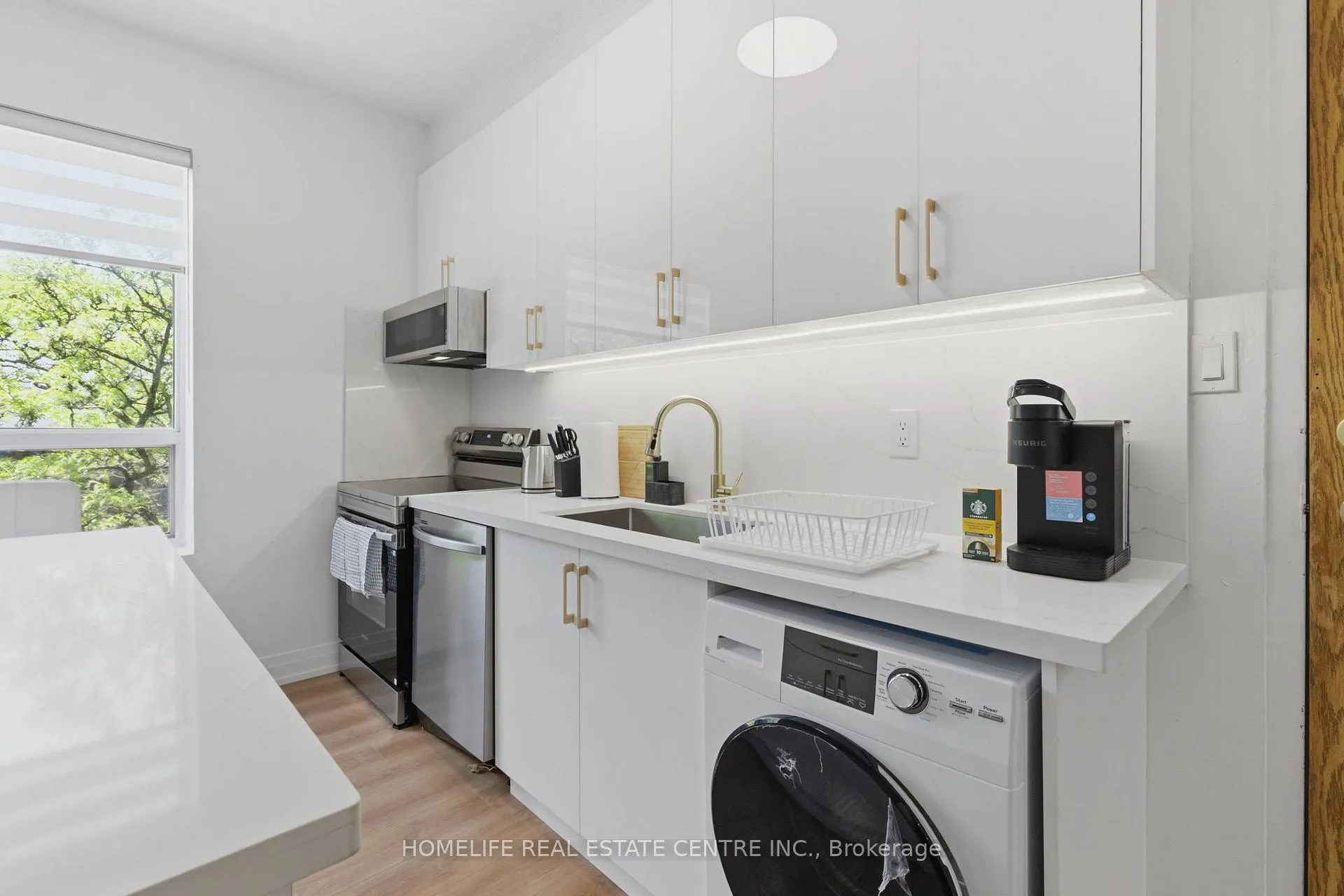 Photo 3 of Unit 201, 223 Jameson Avenue, Toronto, South Parkdale — HOMEH