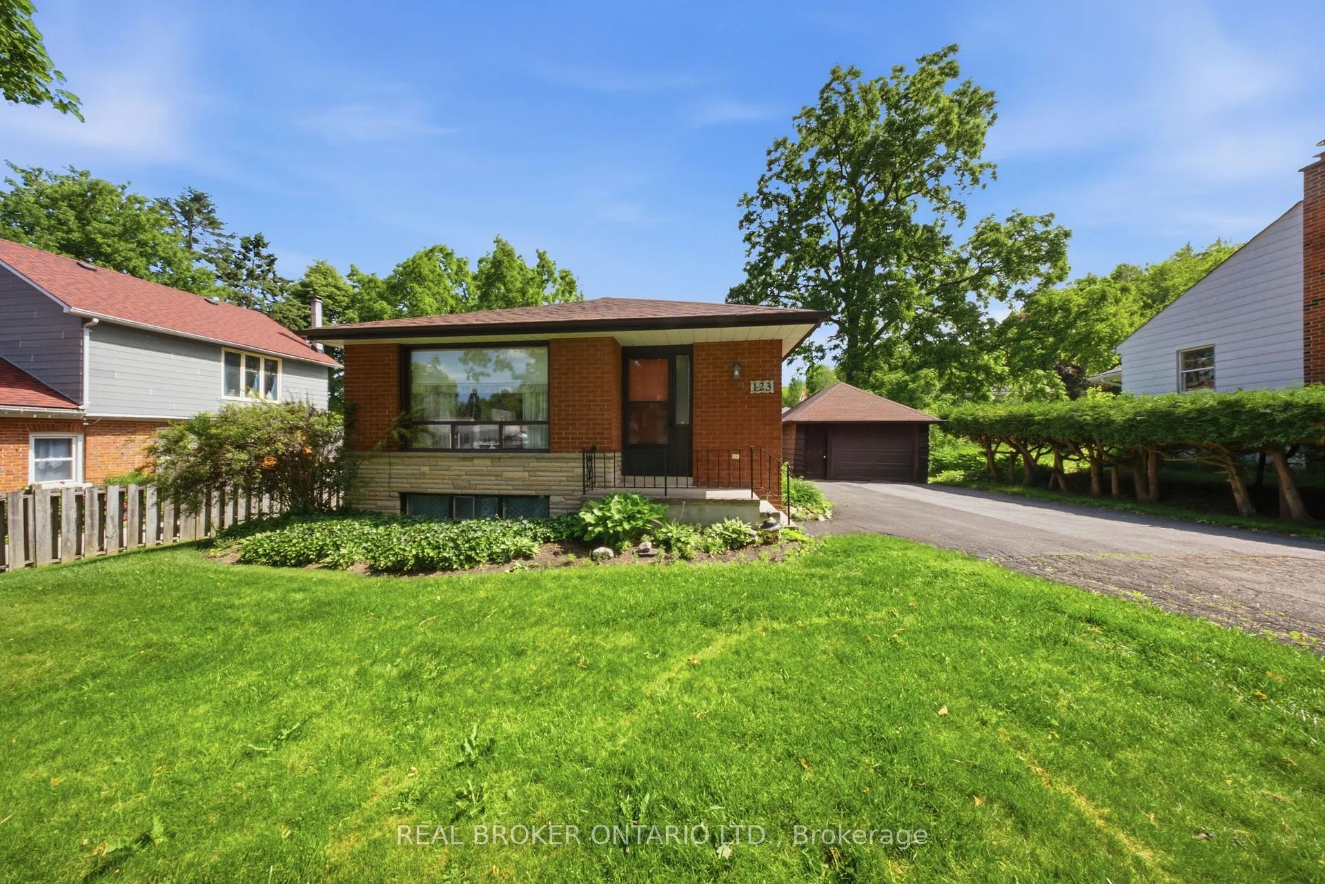 Photo 1 of 123 James Street, Caledon, Bolton East — HOMEH