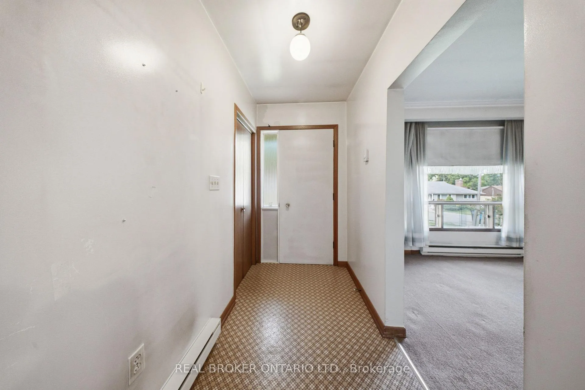 Photo 4 of 123 James Street, Caledon, Bolton East — HOMEH