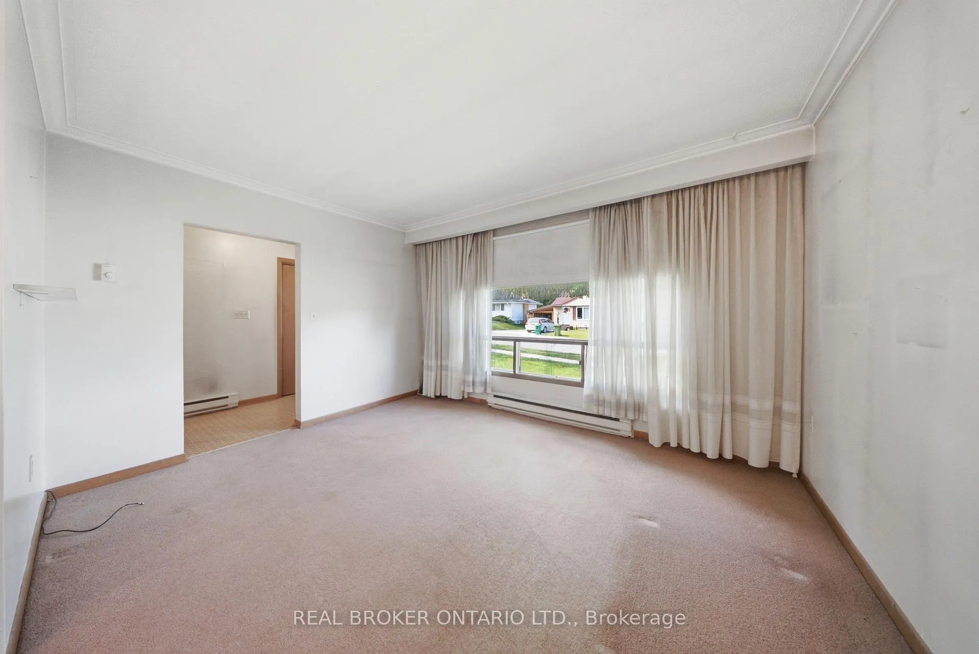 Photo 5 of 123 James Street, Caledon, Bolton East — HOMEH