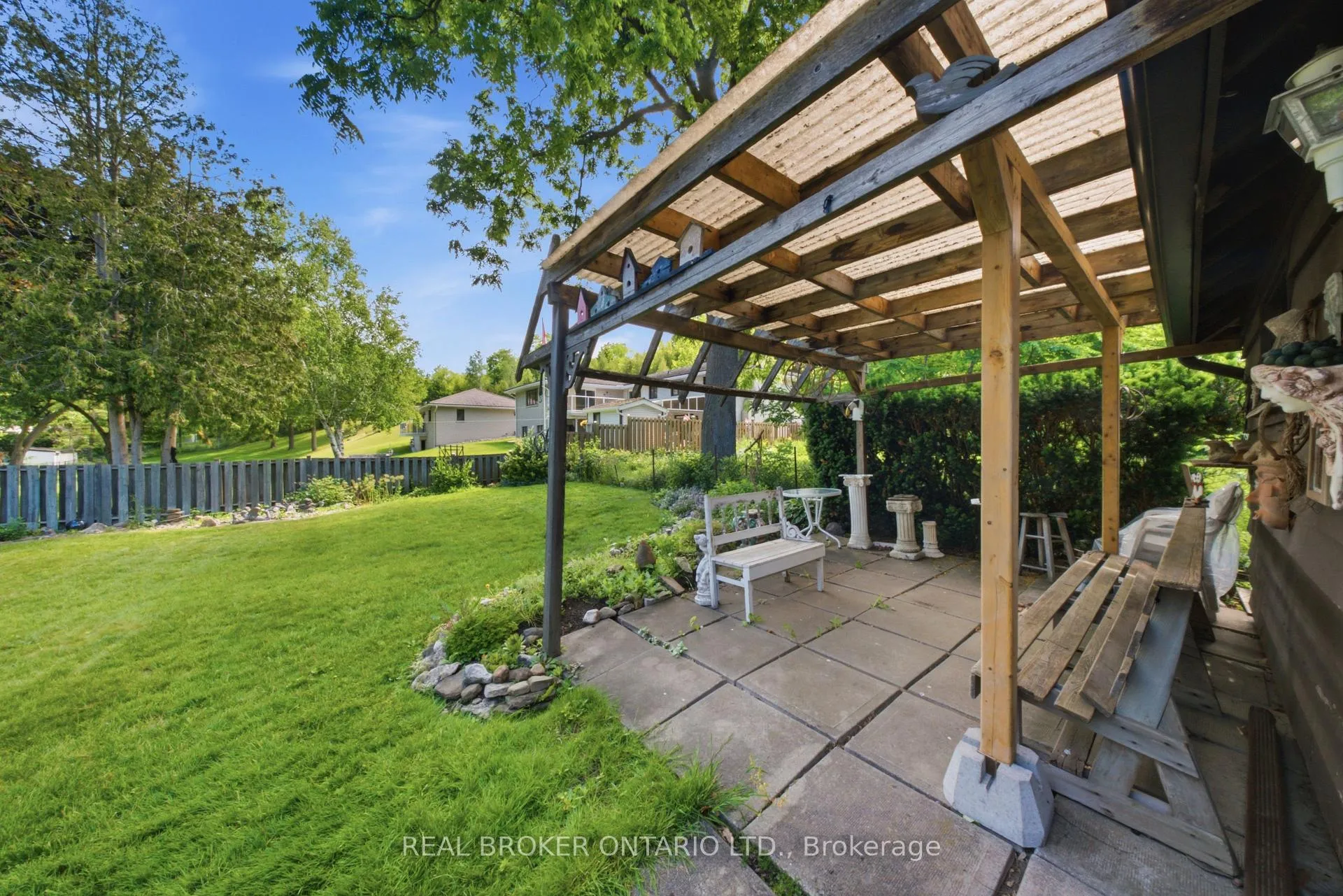 Photo 24 of 123 James Street, Caledon, Bolton East — HOMEH