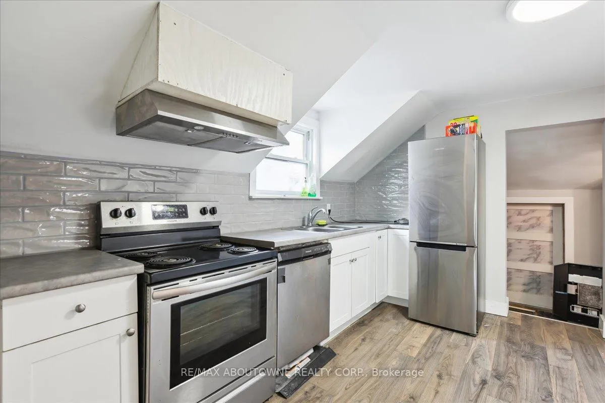 Photo 19 of 19 Seneca Street, St. Catharines, E. Chester — HOMEH