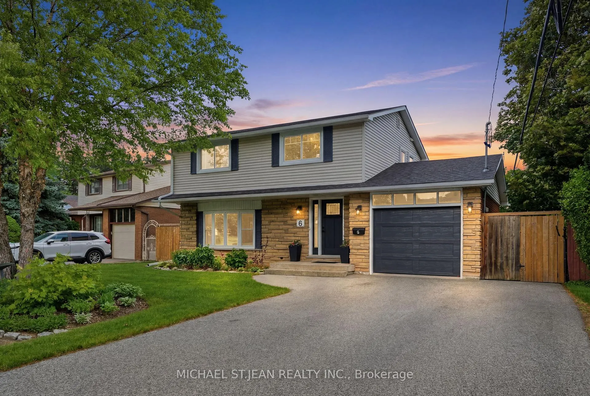 Photo 1 of 6 Darlington Drive, Hamilton, Gilbert — HOMEH