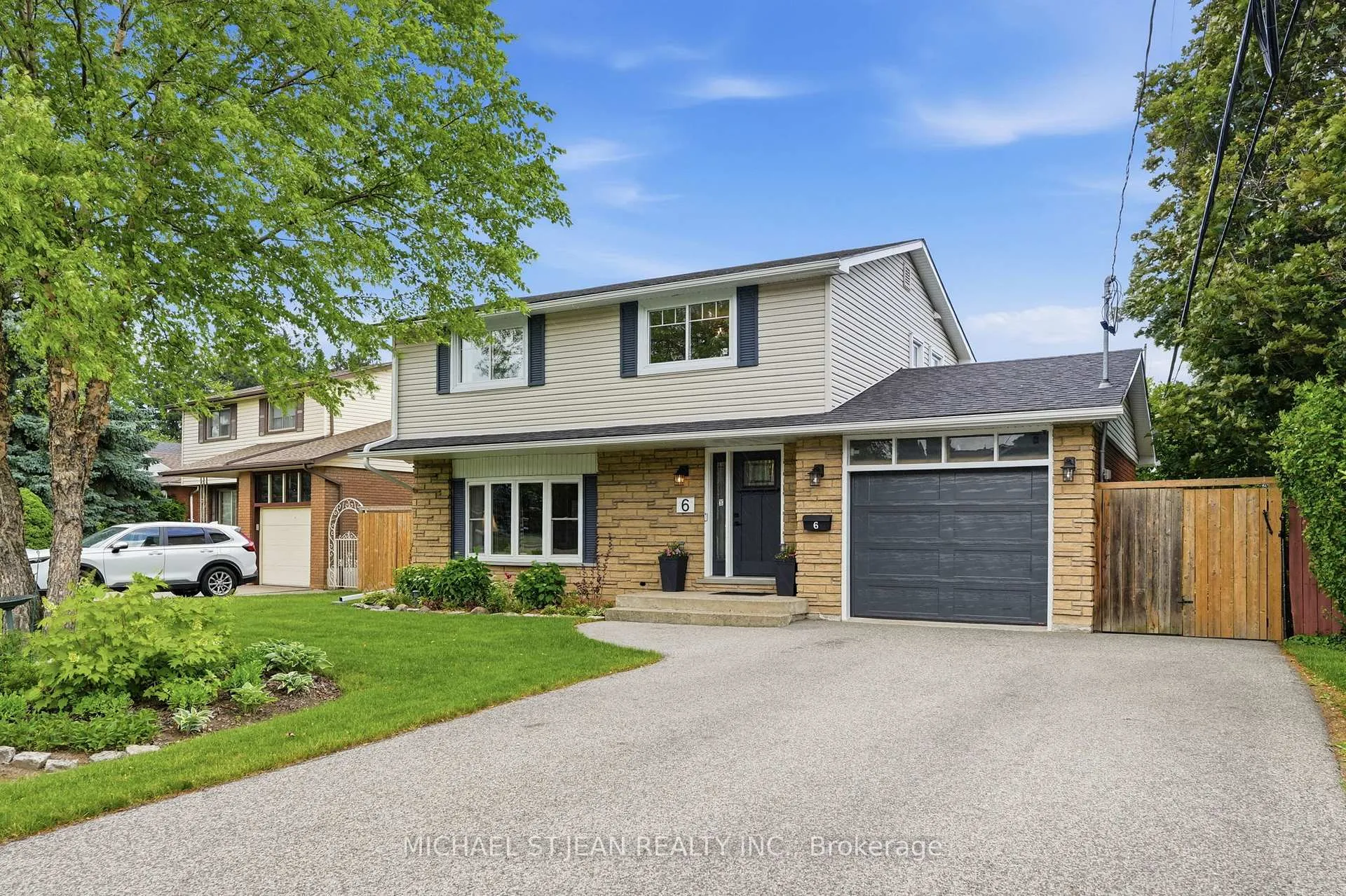 Photo 2 of 6 Darlington Drive, Hamilton, Gilbert — HOMEH