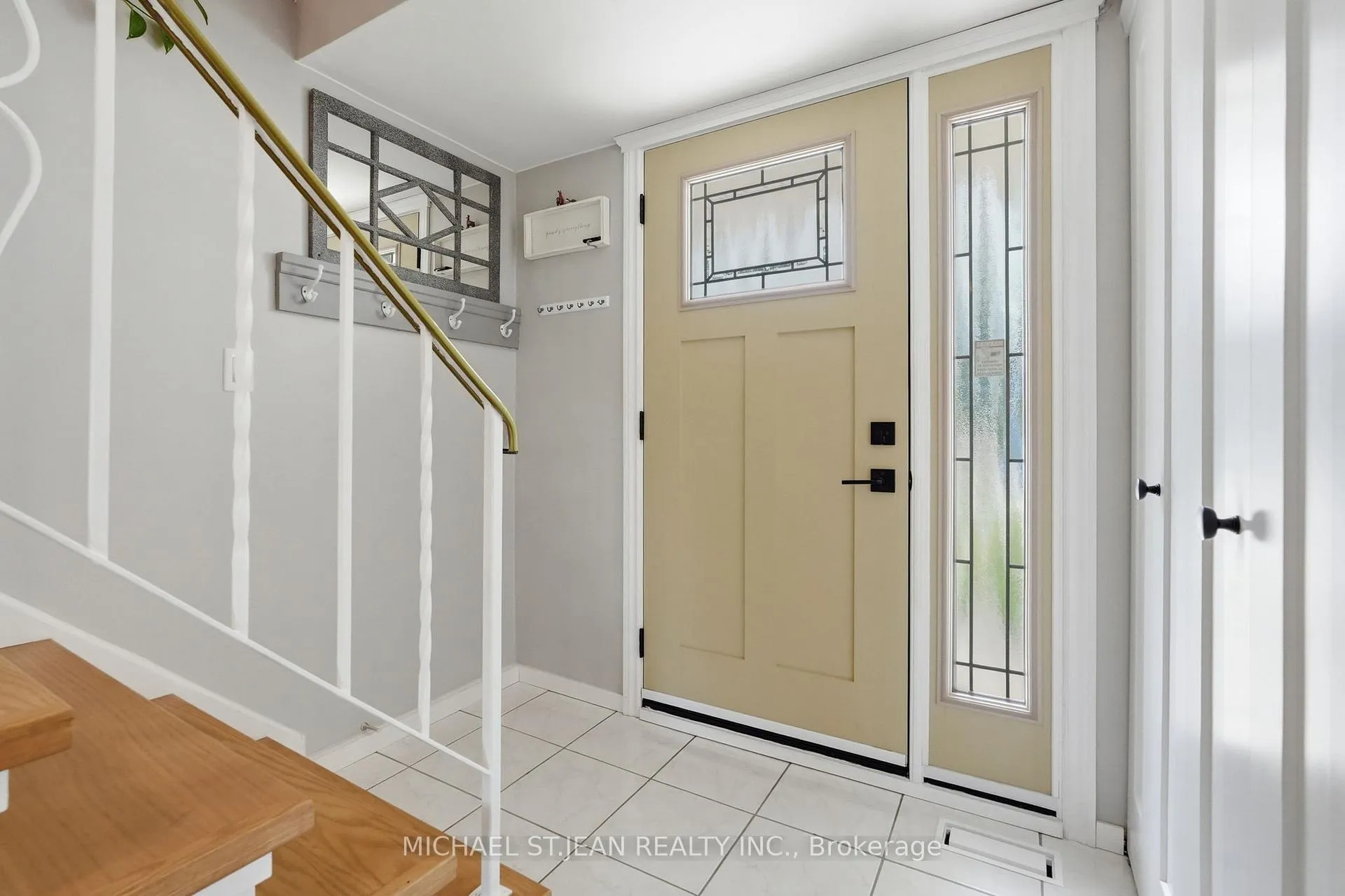 Photo 6 of 6 Darlington Drive, Hamilton, Gilbert — HOMEH