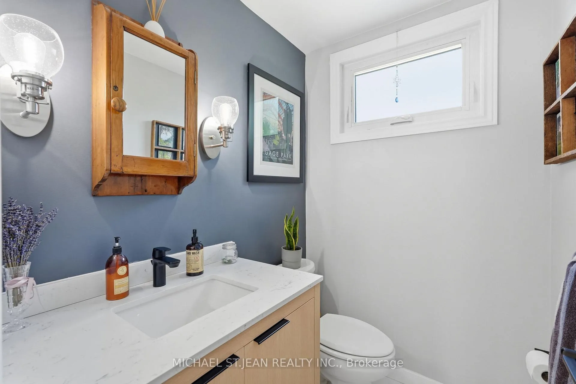Photo 19 of 6 Darlington Drive, Hamilton, Gilbert — HOMEH