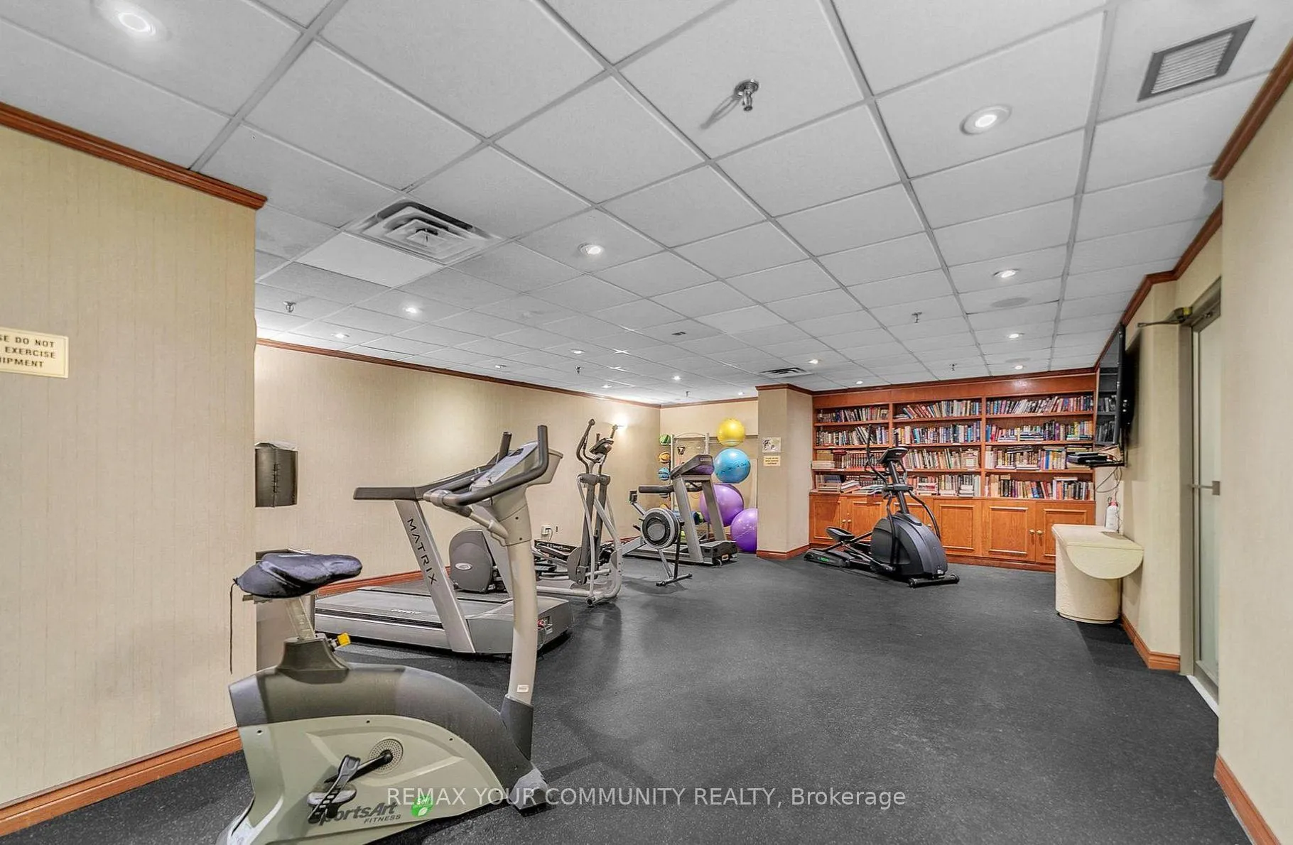 Photo 22 of Unit 913, 175 Cedar Avenue, Richmond Hill, Harding — HOMEH