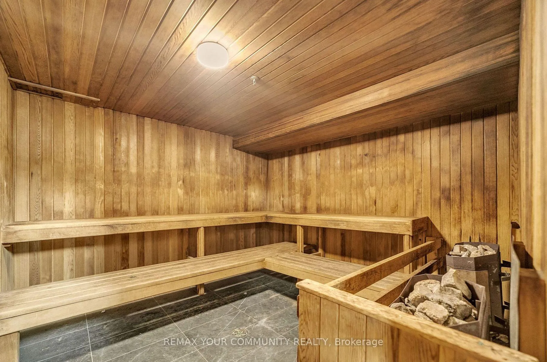 Photo 27 of Unit 913, 175 Cedar Avenue, Richmond Hill, Harding — HOMEH