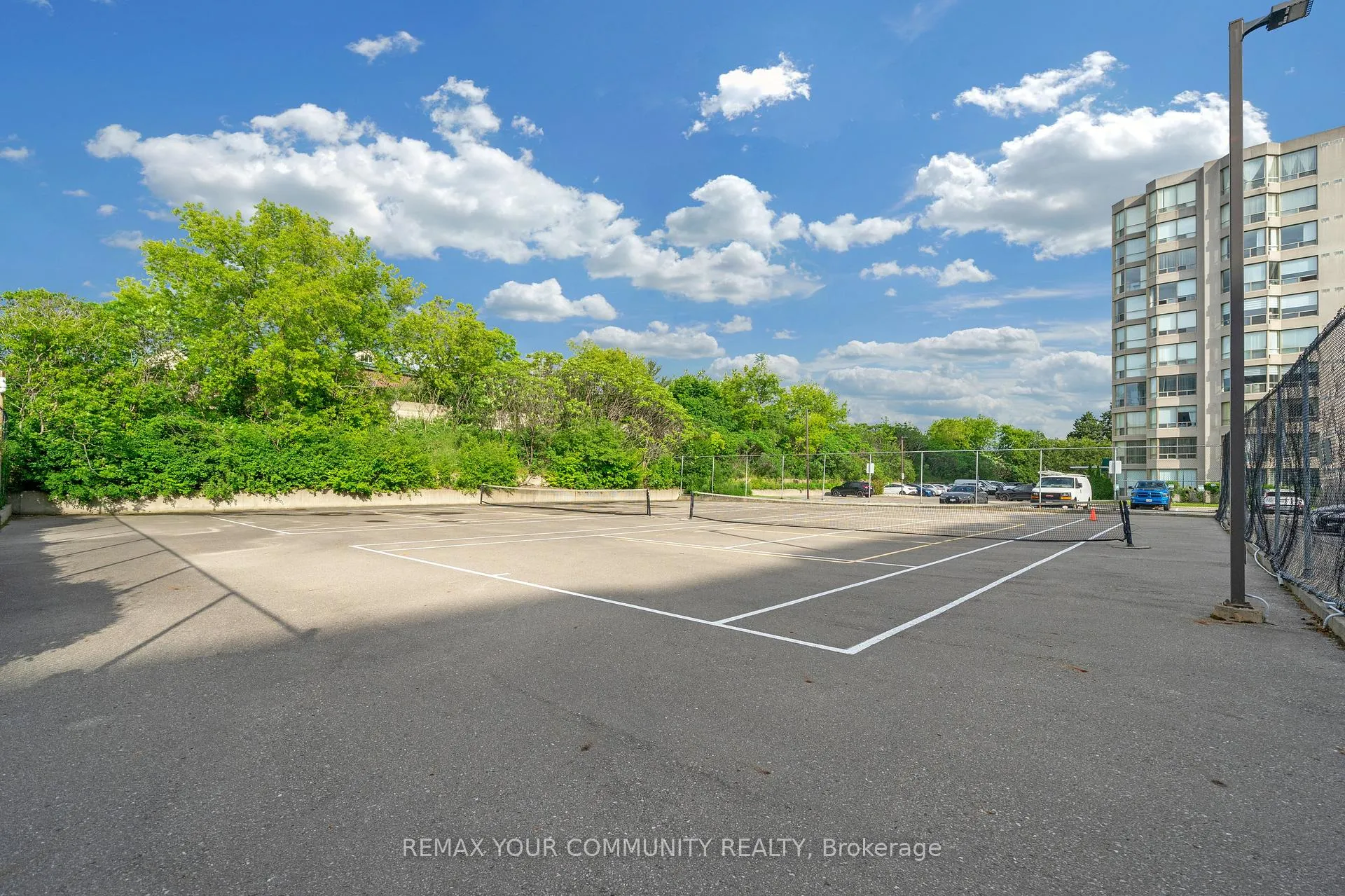 Photo 29 of Unit 913, 175 Cedar Avenue, Richmond Hill, Harding — HOMEH