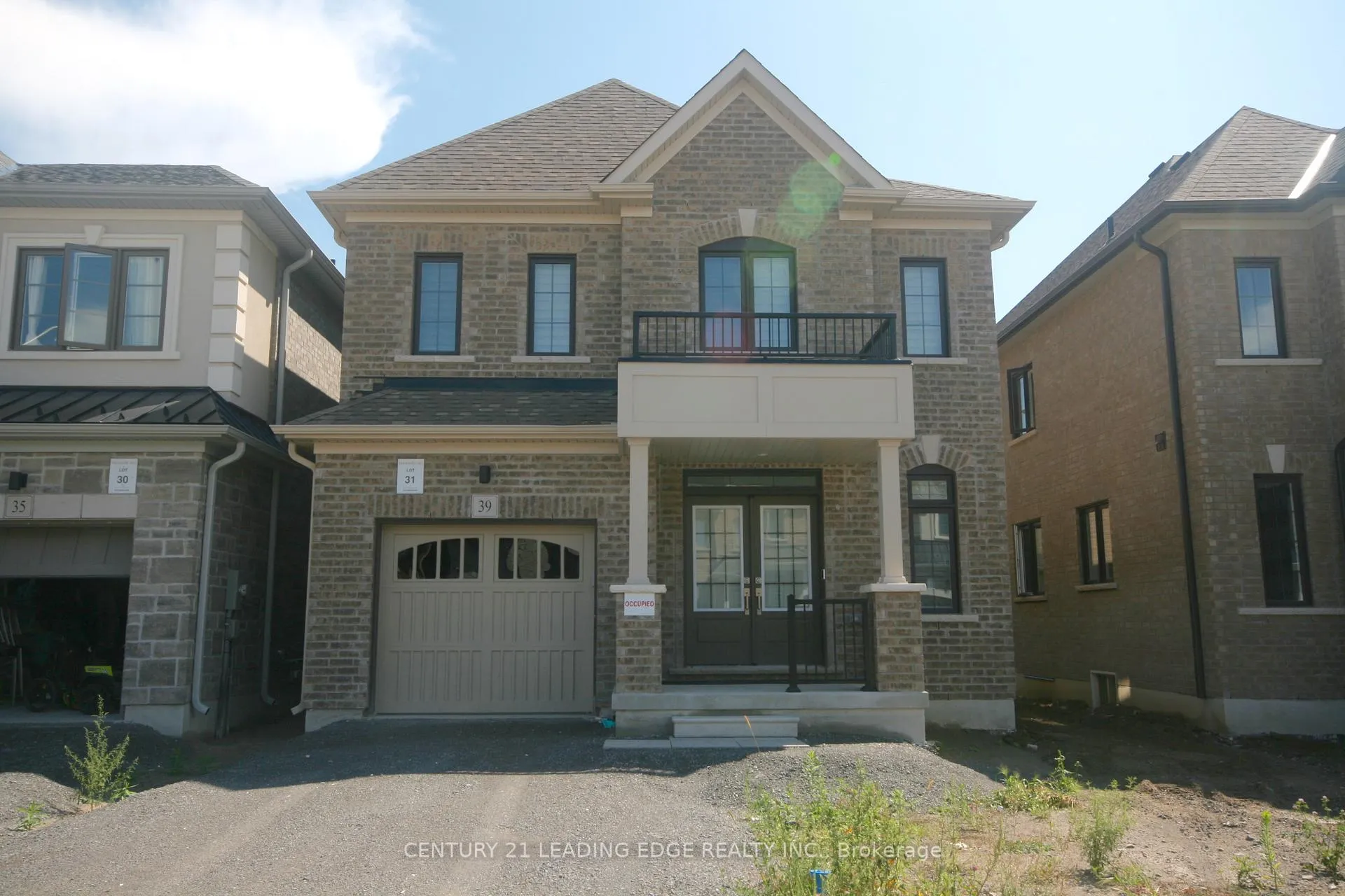 Photo 1 of 39 Ed Ewert Avenue, Clarington, Newcastle — HOMEH