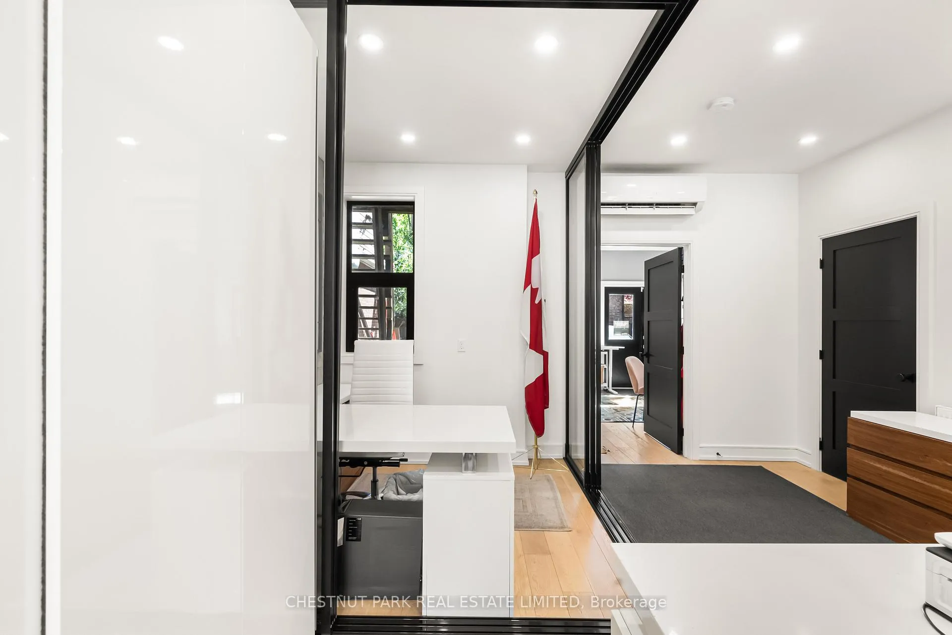 Photo 12 of 953 Mount Pleasant Road, Toronto, Mount Pleasant East — HOMEH