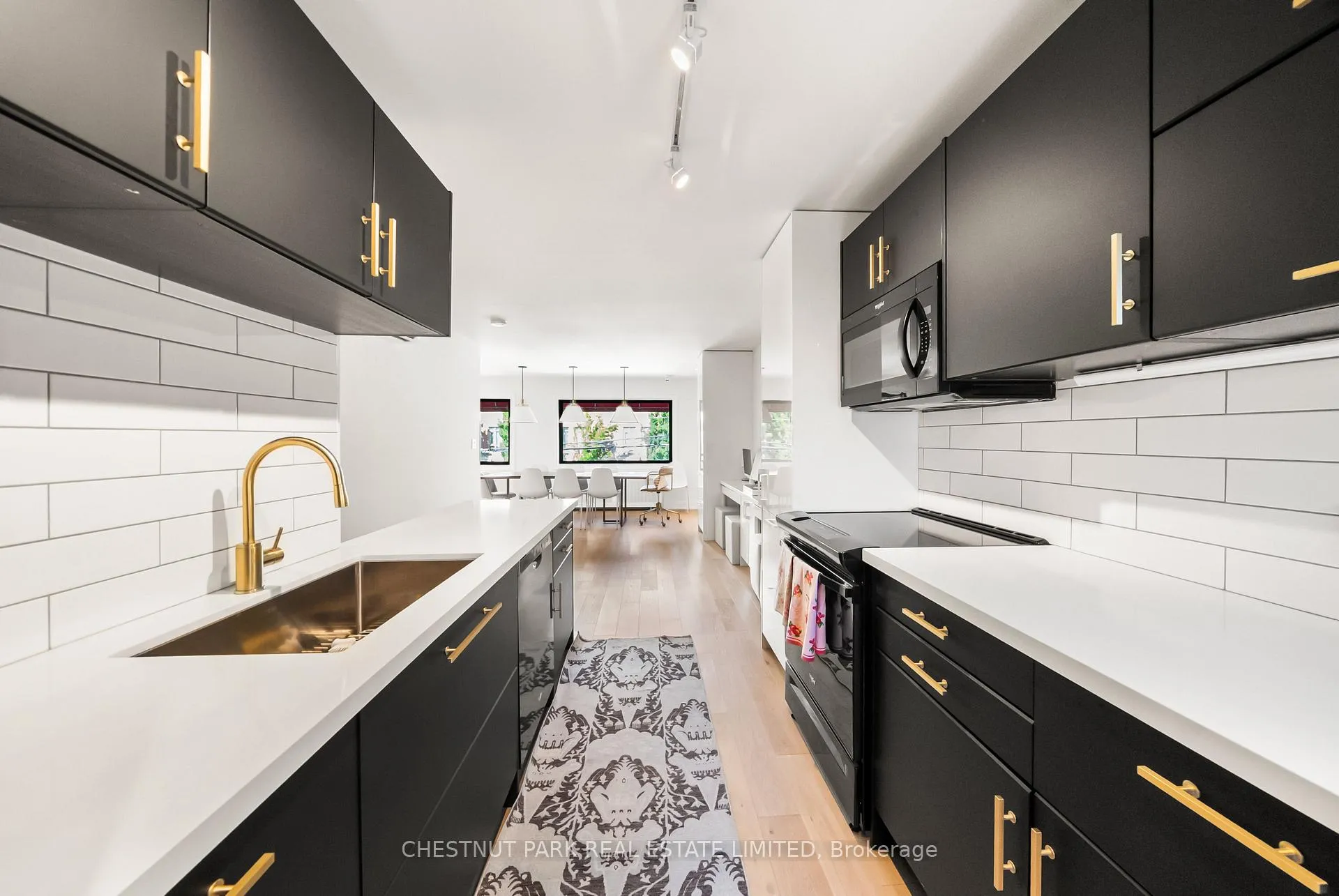 Photo 26 of 953 Mount Pleasant Road, Toronto, Mount Pleasant East — HOMEH