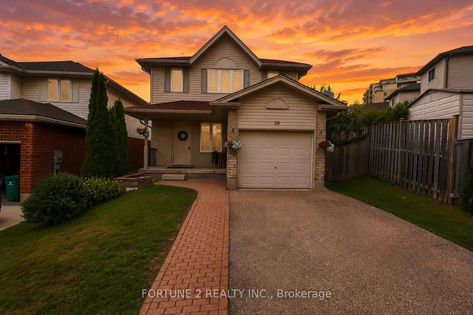 Photo 2 of 36 Joshua Street, Kitchener, Country Hills East — HOMEH