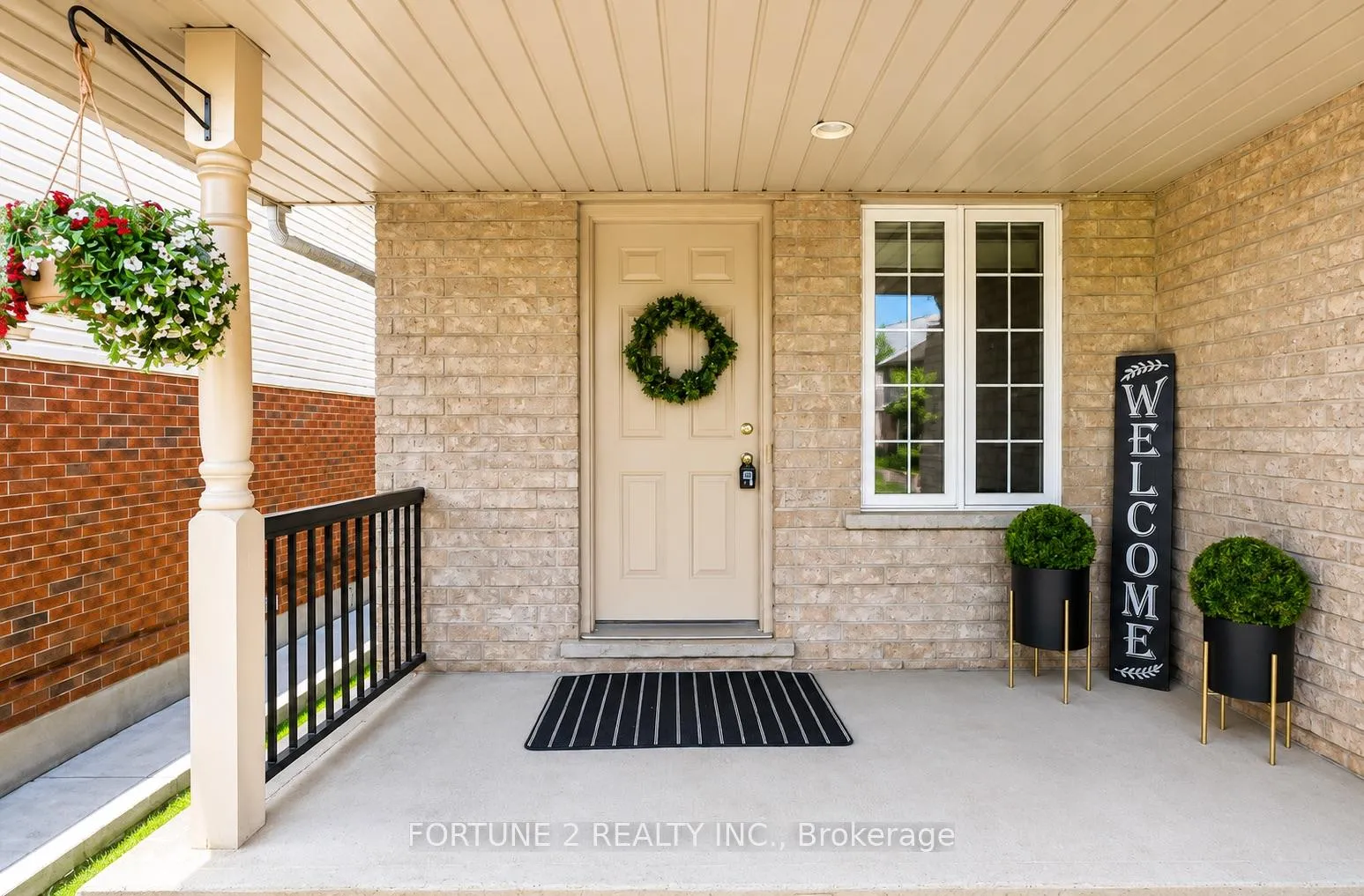 Photo 4 of 36 Joshua Street, Kitchener, Country Hills East — HOMEH