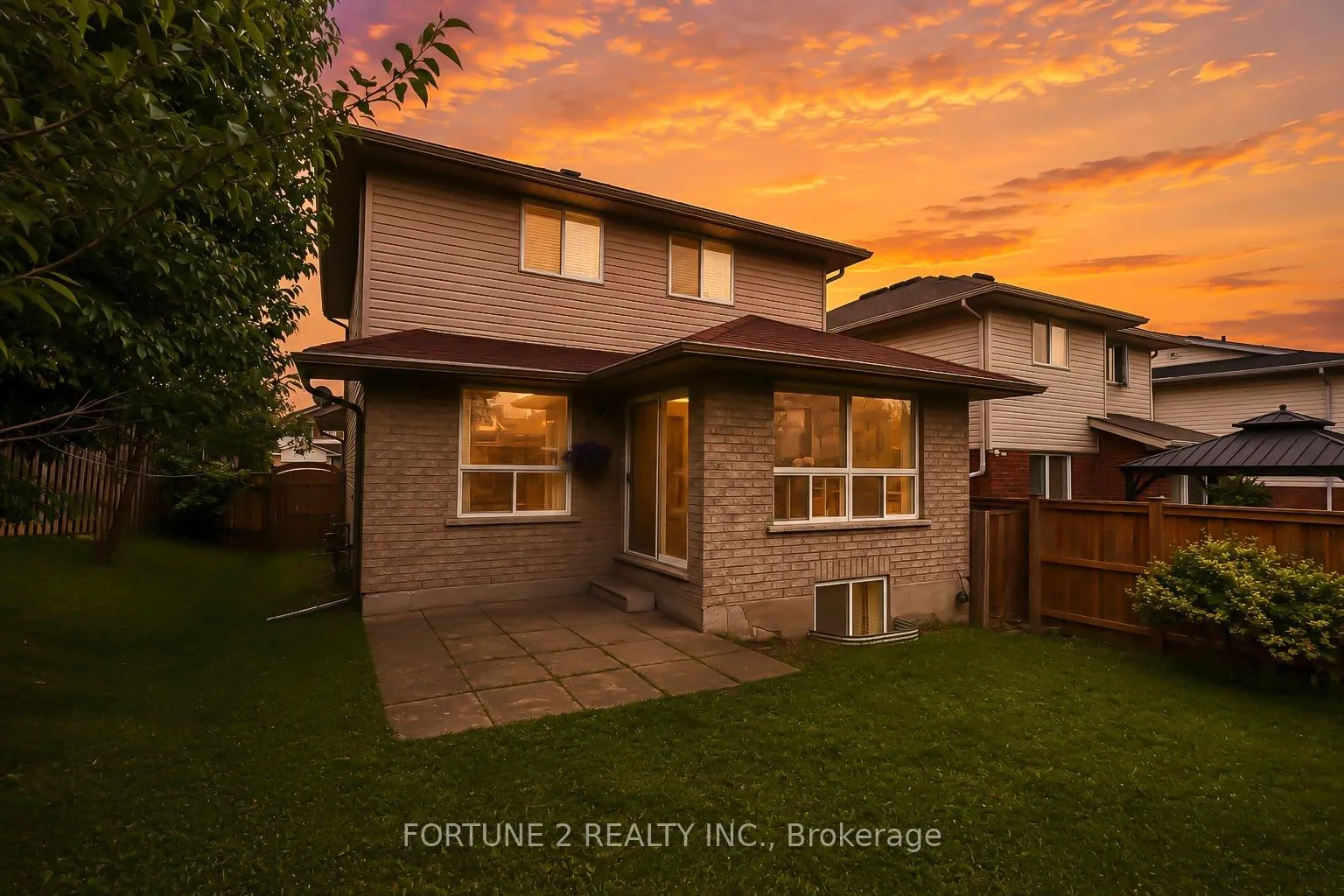 Photo 5 of 36 Joshua Street, Kitchener, Country Hills East — HOMEH