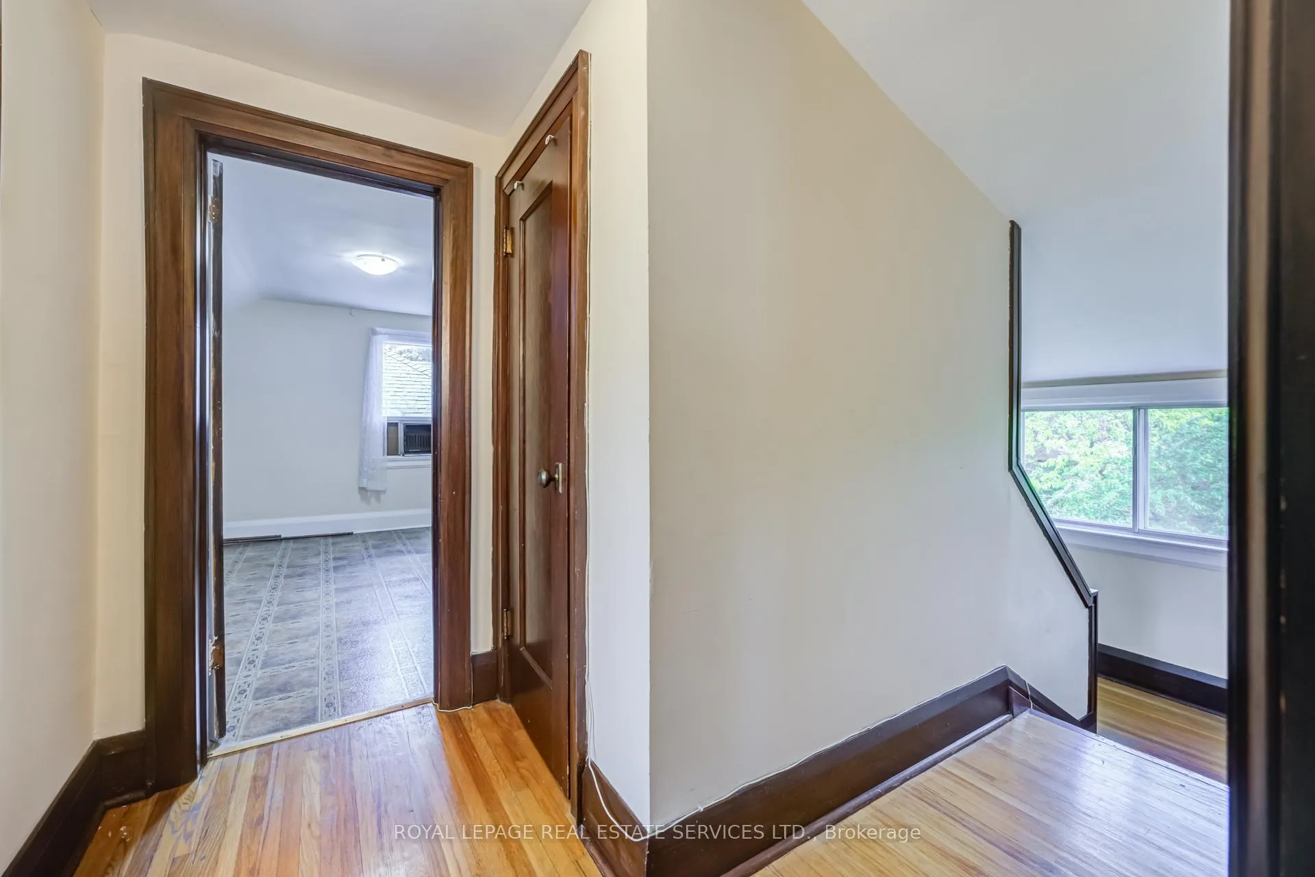Photo 31 of 51 Halford Avenue, Toronto, Runnymede-Bloor West Village — HOMEH