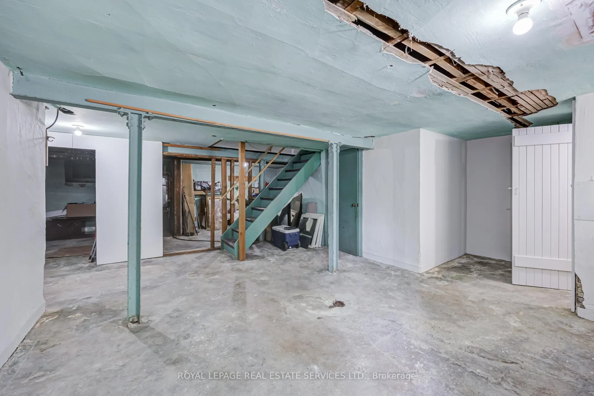 Photo 40 of 51 Halford Avenue, Toronto, Runnymede-Bloor West Village — HOMEH