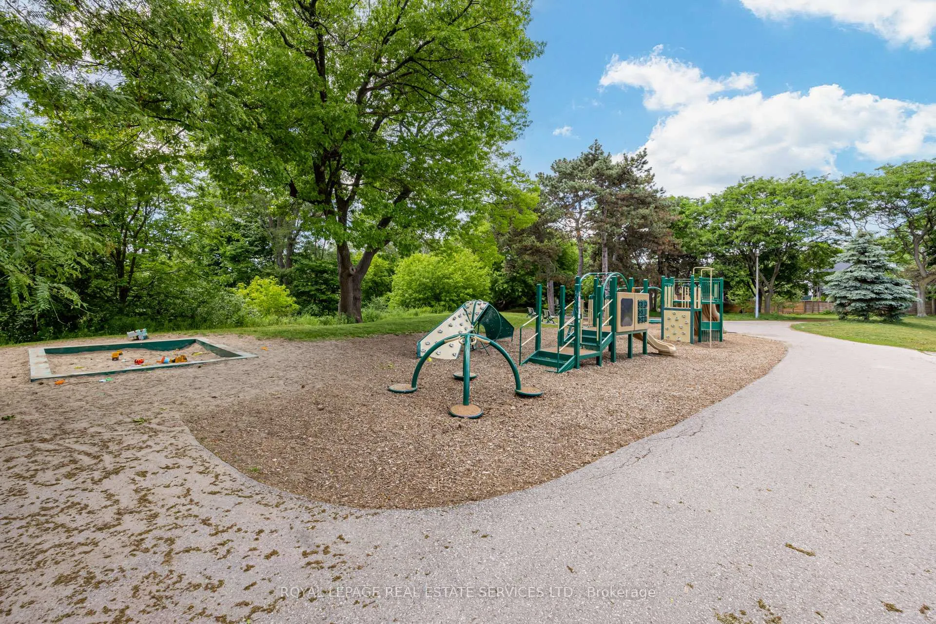 Photo 50 of 51 Halford Avenue, Toronto, Runnymede-Bloor West Village — HOMEH