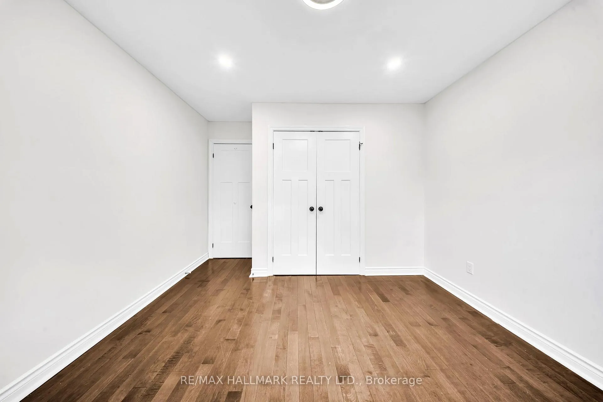 Photo 21 of 29 Petch Crescent, Aurora, Aurora Highlands — HOMEH