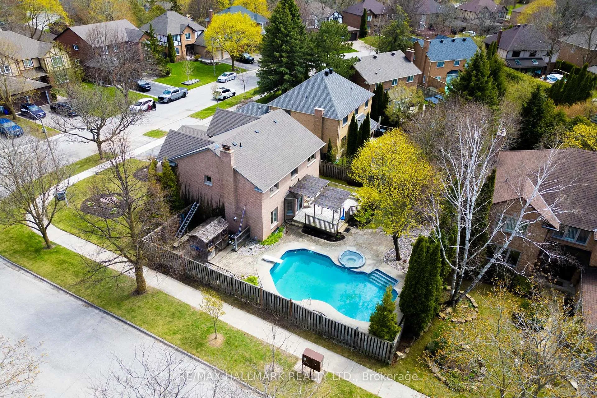 Photo 35 of 29 Petch Crescent, Aurora, Aurora Highlands — HOMEH