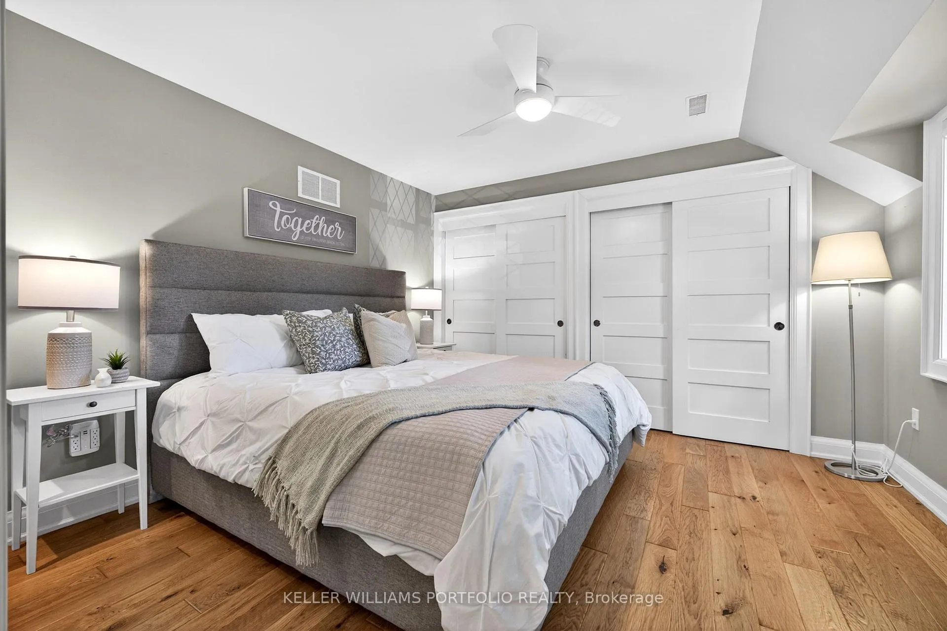 Photo 21 of 12 Glenaden Avenue E, Etobicoke, Stonegate-Queensway — HOMEH