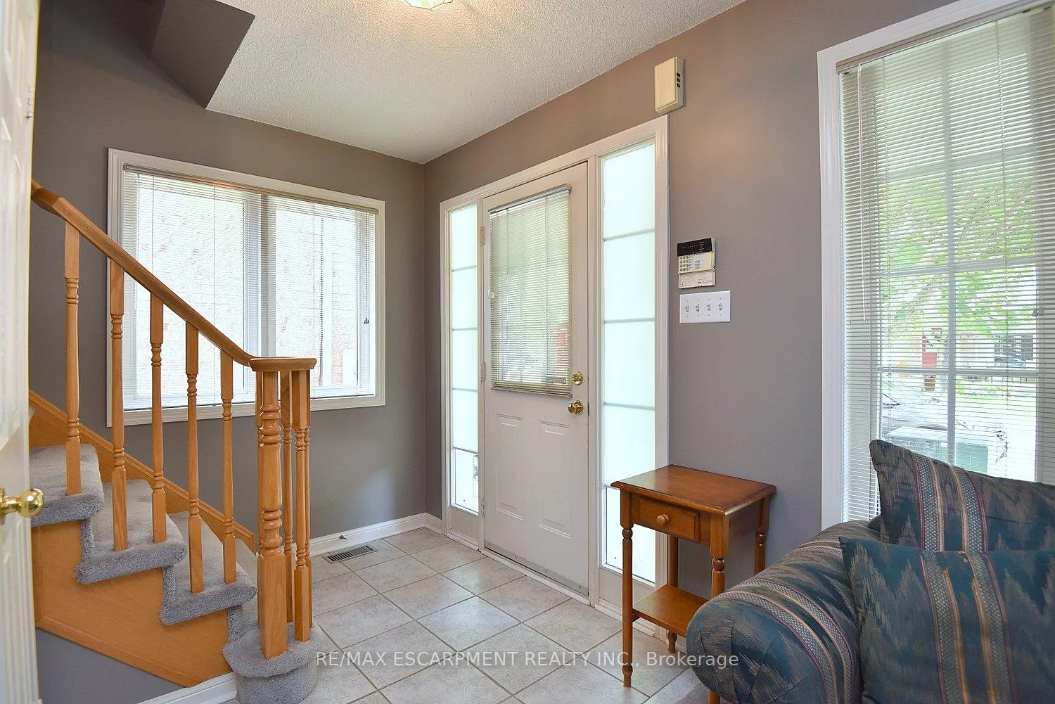 Photo 5 of 5156 Ridgewell Road, Burlington, Orchard — HOMEH