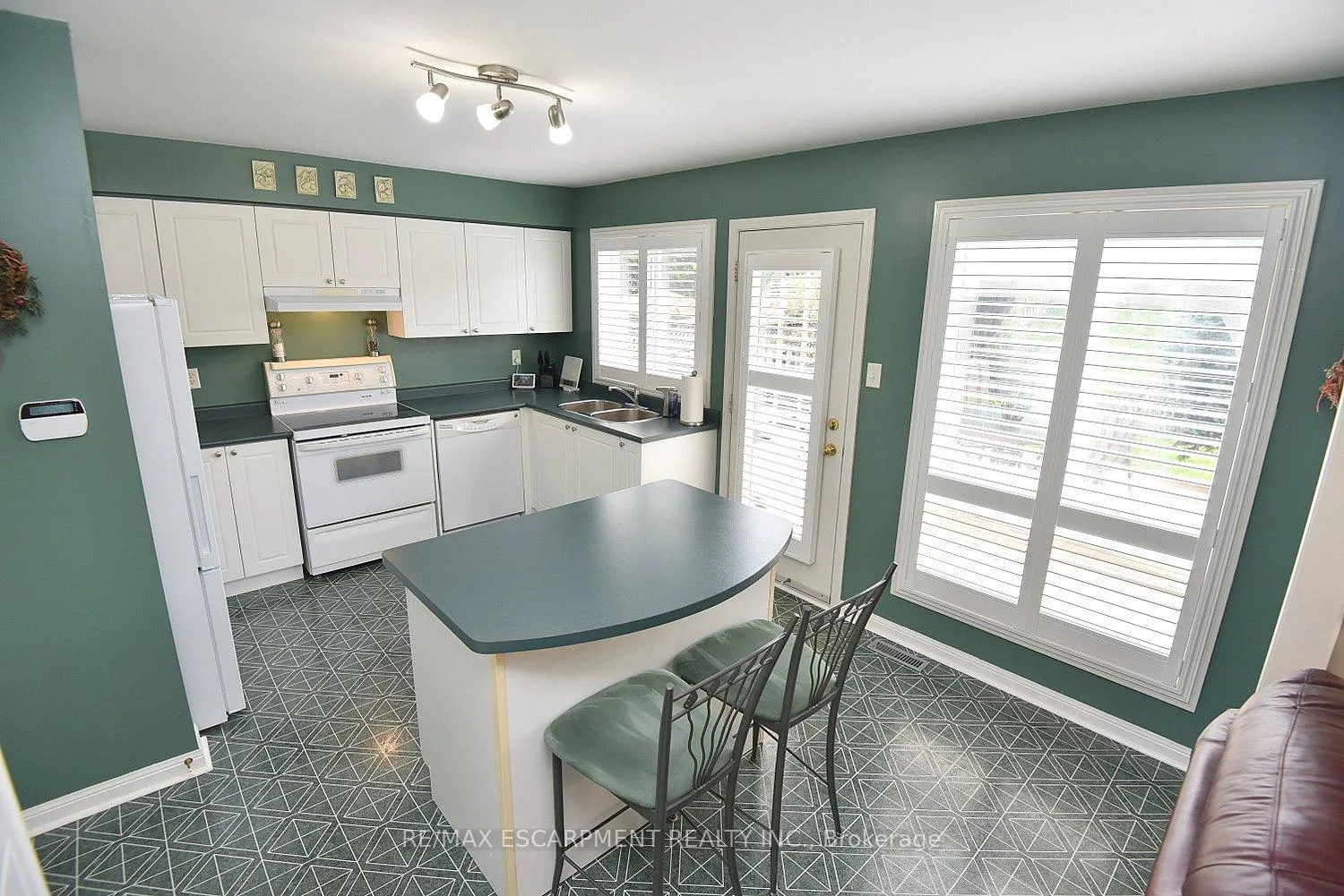 Photo 13 of 5156 Ridgewell Road, Burlington, Orchard — HOMEH