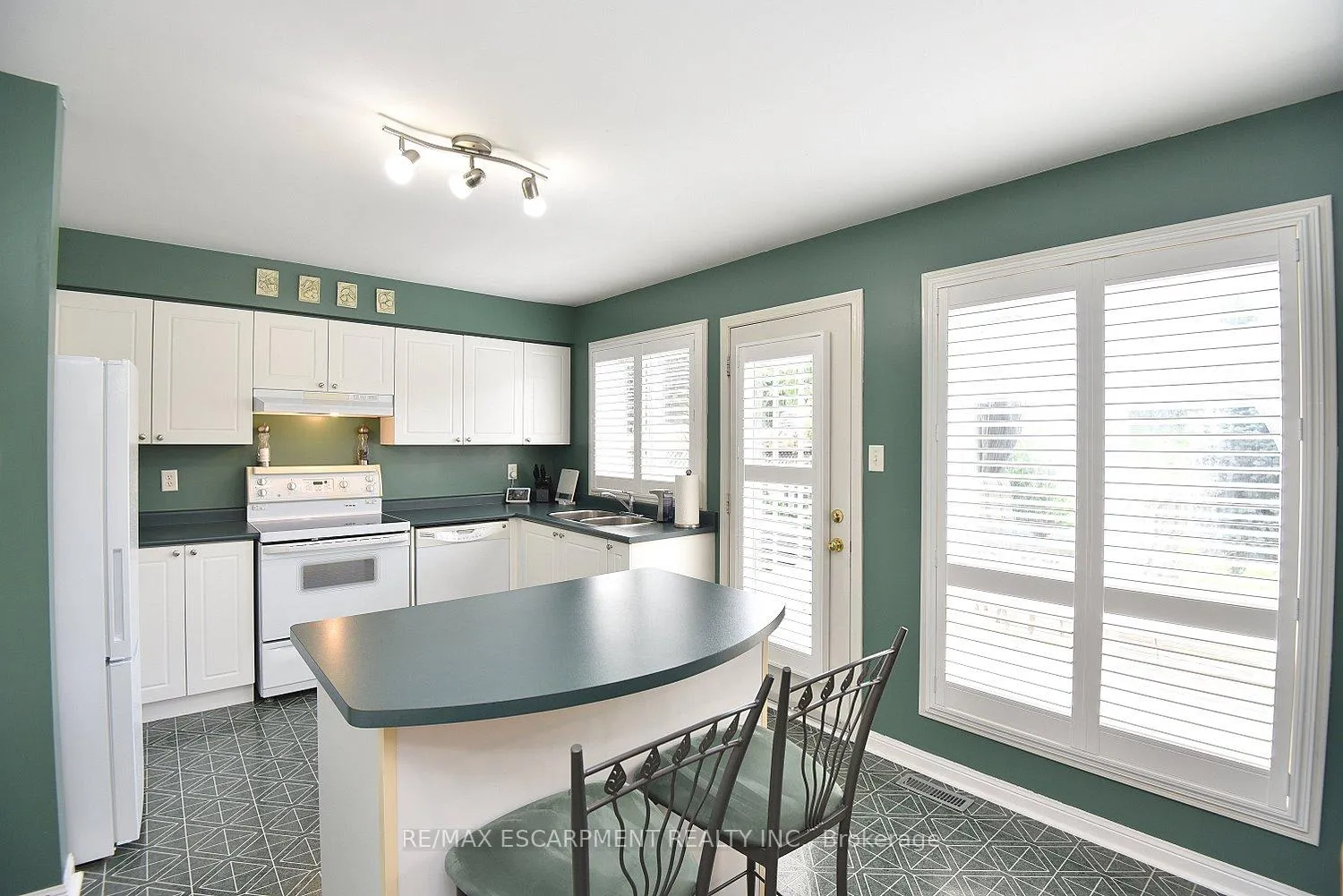 Photo 16 of 5156 Ridgewell Road, Burlington, Orchard — HOMEH