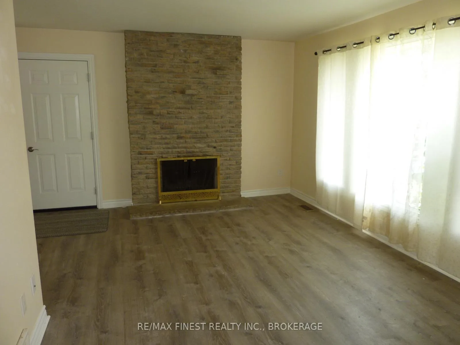 Photo 7 of 3318 Shea Road, Ottawa, Richmond — HOMEH