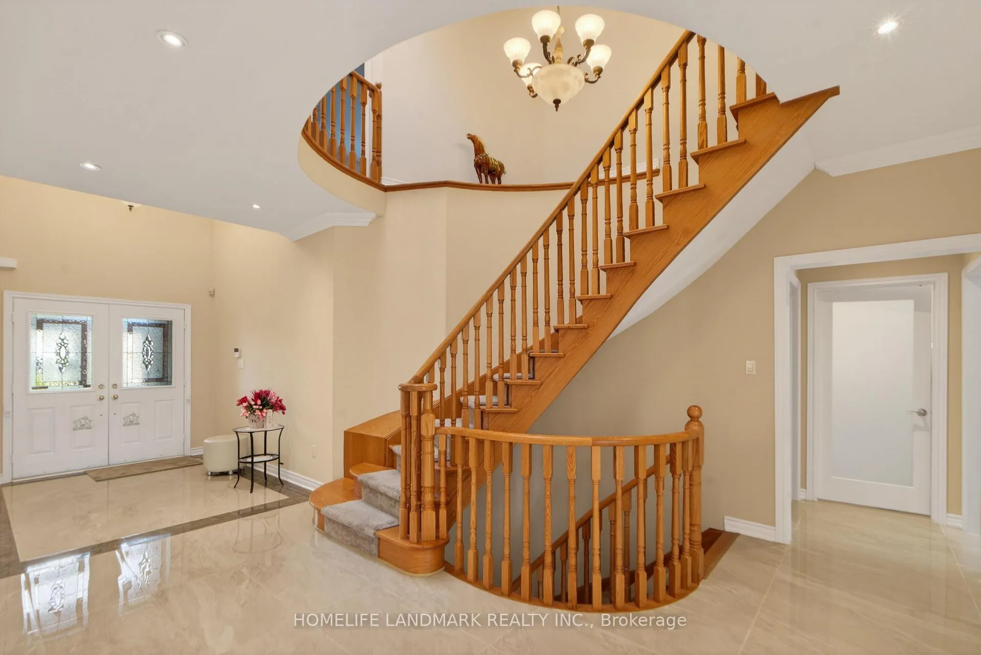 Photo 2 of 138 Tea Rose Street, Markham, Cachet — HOMEH