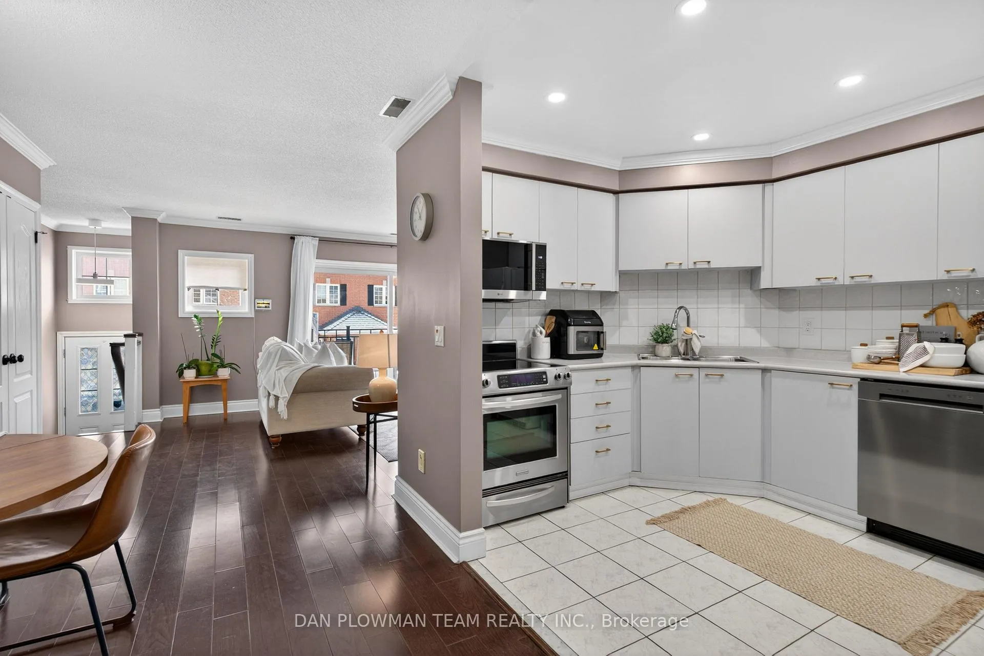 Photo 9 of Unit 609, 1400 The Esplanade Street N, Pickering, Town Centre — HOMEH