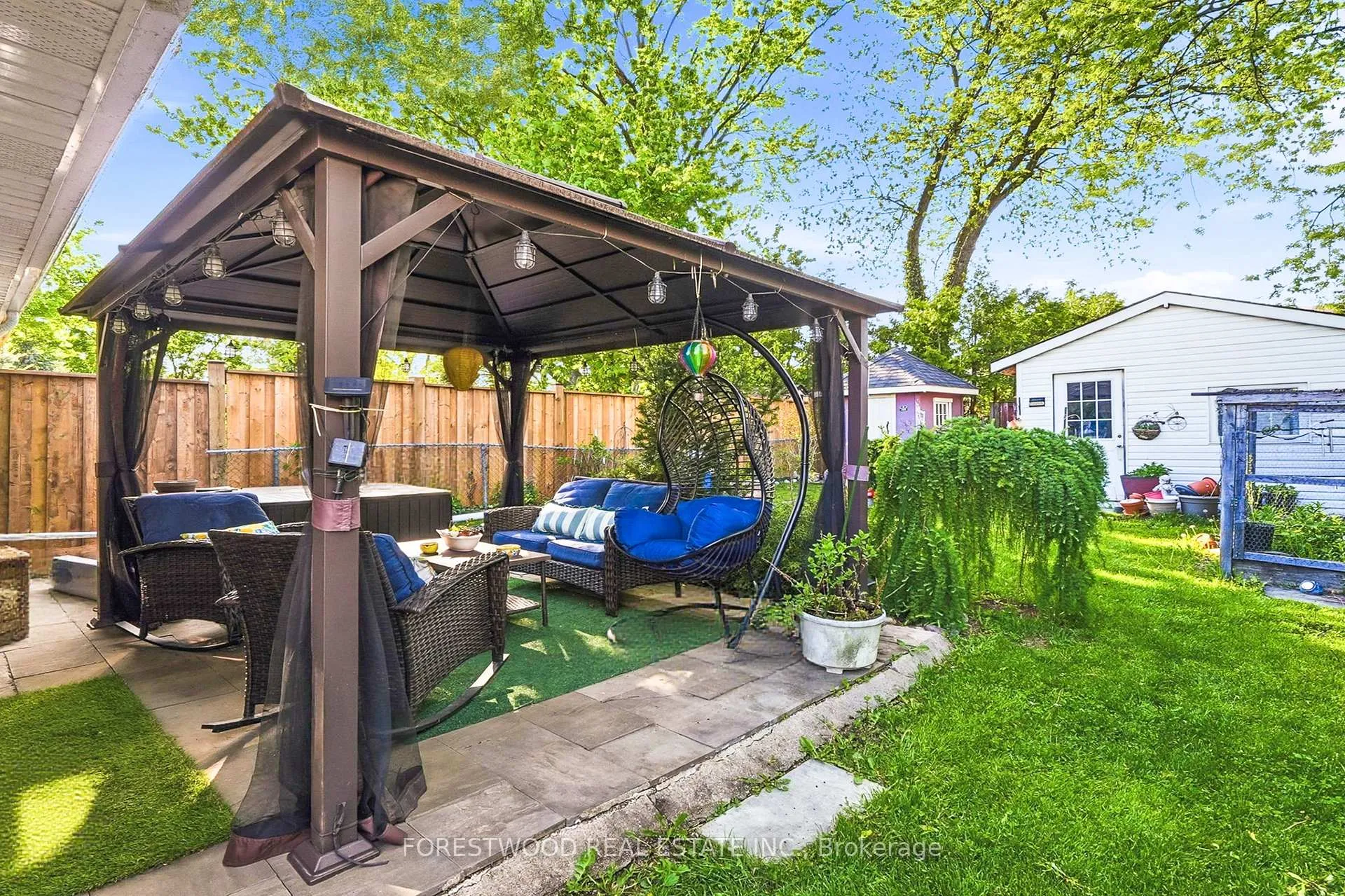 Photo 33 of 3243 Gwendale Crescent, Mississauga, Mississauga Valleys — HOMEH