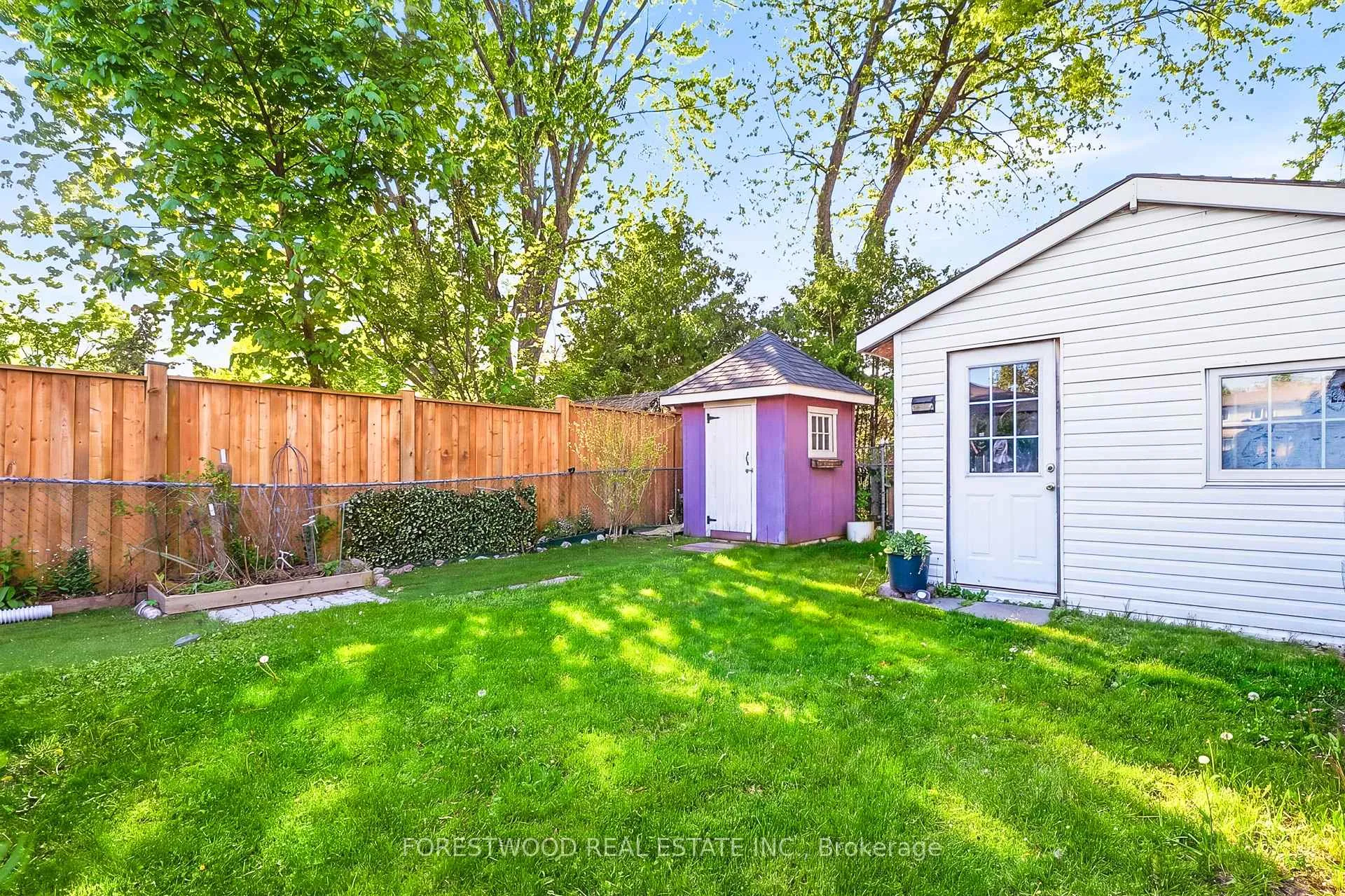 Photo 34 of 3243 Gwendale Crescent, Mississauga, Mississauga Valleys — HOMEH