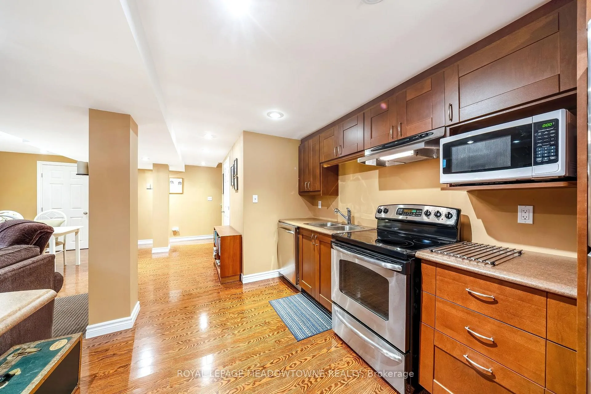Photo 32 of 34 Meadowlark Drive, Halton Hills, Georgetown — HOMEH