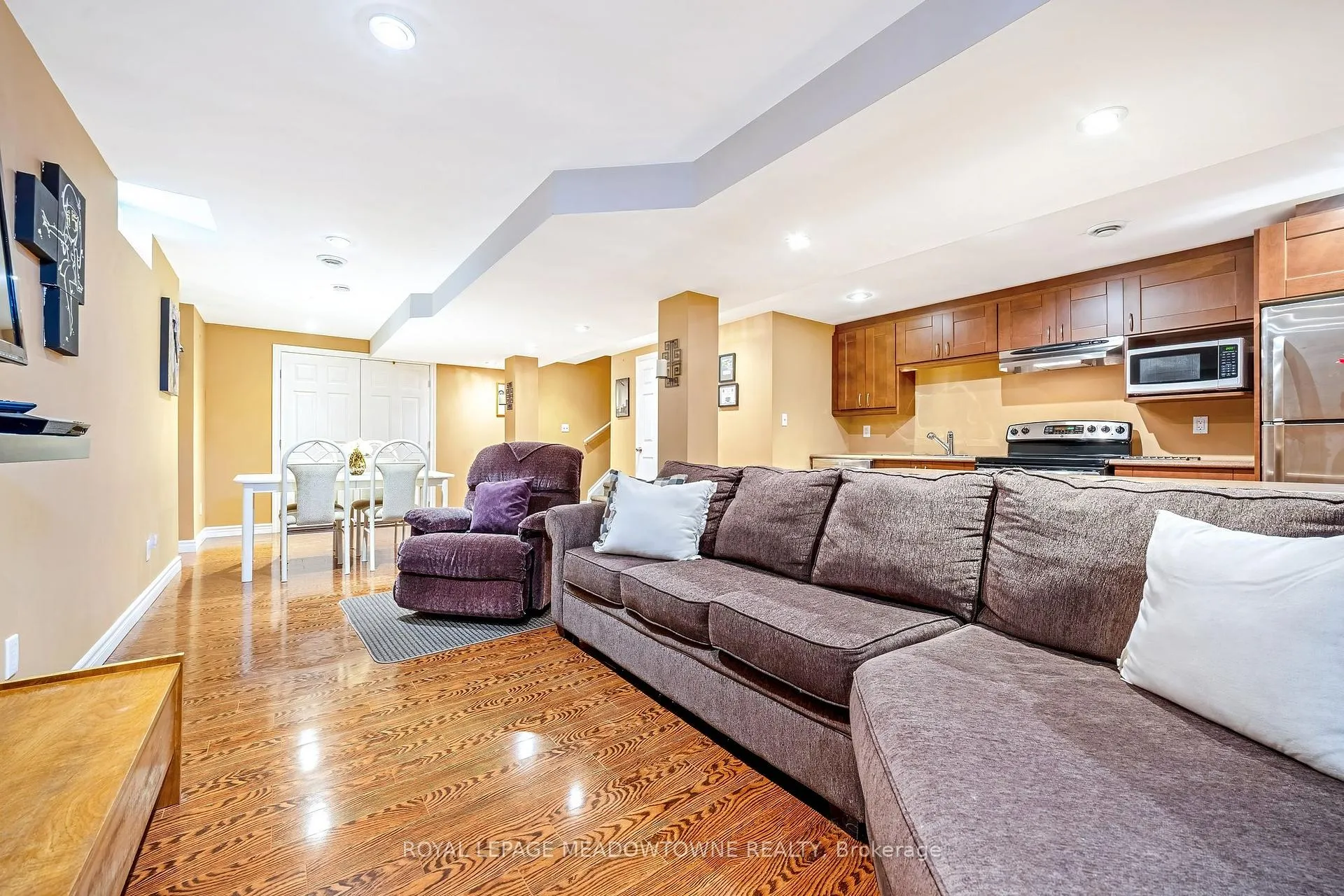 Photo 35 of 34 Meadowlark Drive, Halton Hills, Georgetown — HOMEH