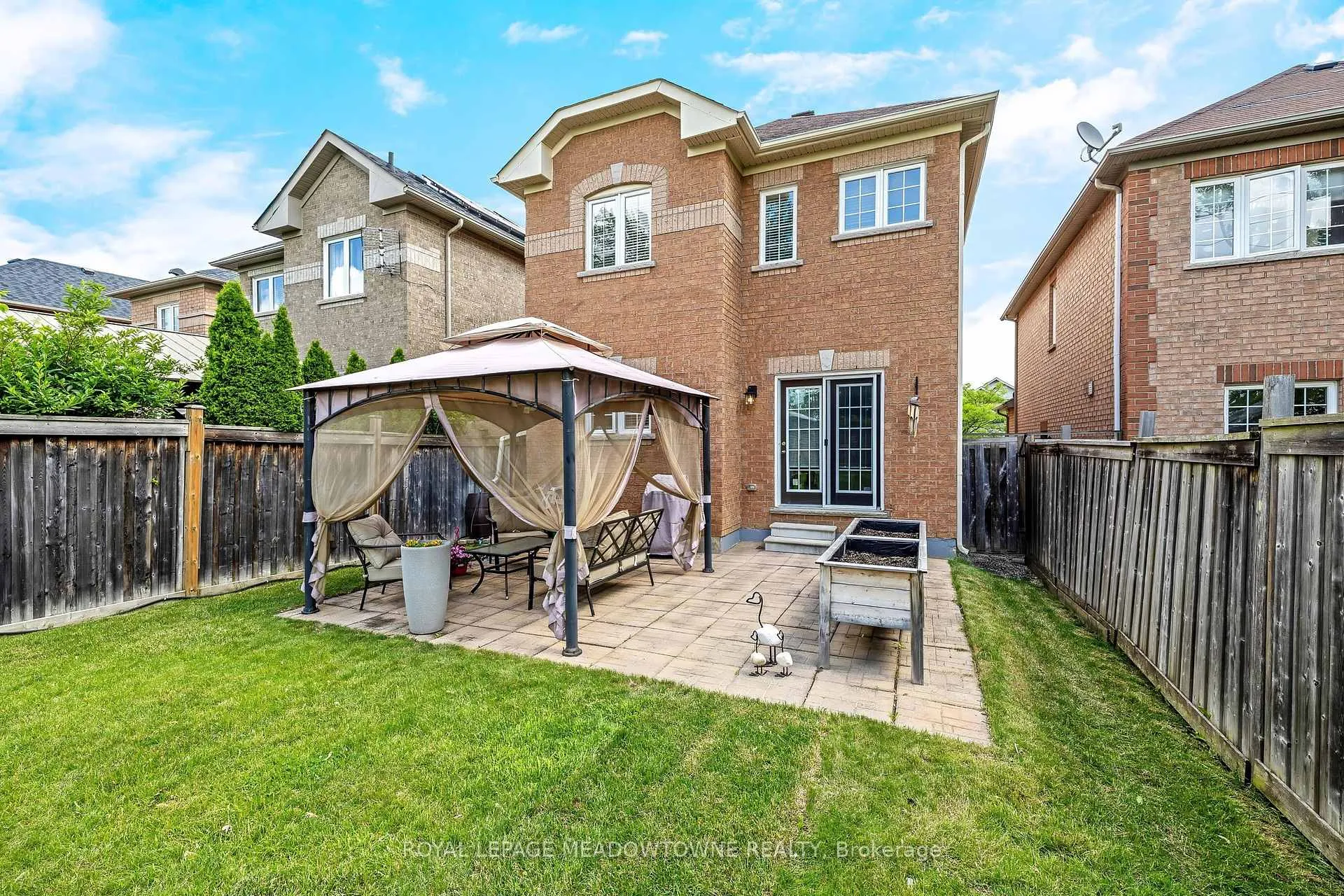 Photo 43 of 34 Meadowlark Drive, Halton Hills, Georgetown — HOMEH