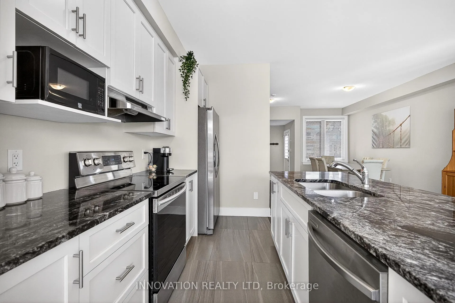 Photo 19 of 207 Bert Hall Street, Arnprior, Arnprior — HOMEH