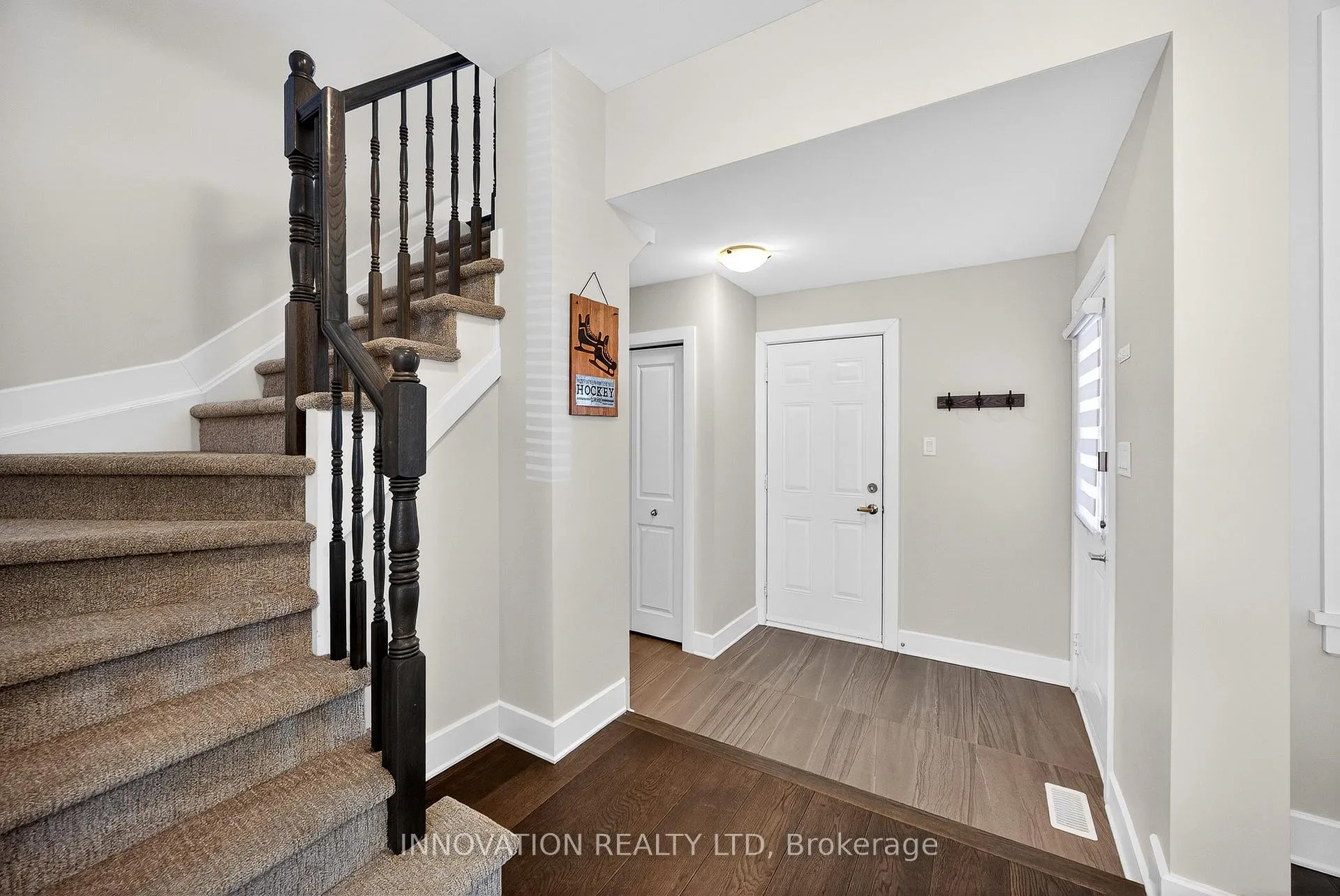 Photo 25 of 207 Bert Hall Street, Arnprior, Arnprior — HOMEH