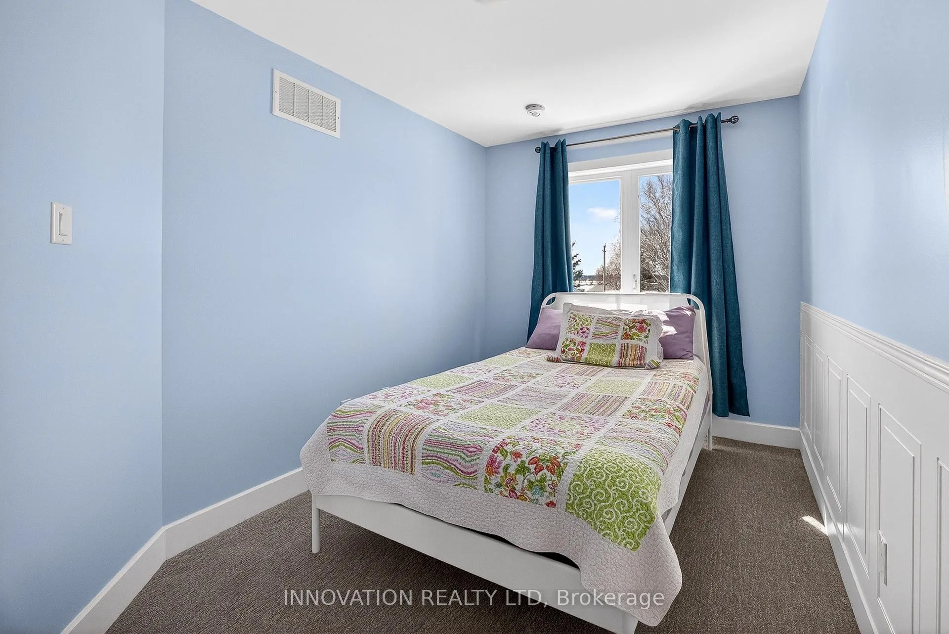 Photo 35 of 207 Bert Hall Street, Arnprior, Arnprior — HOMEH