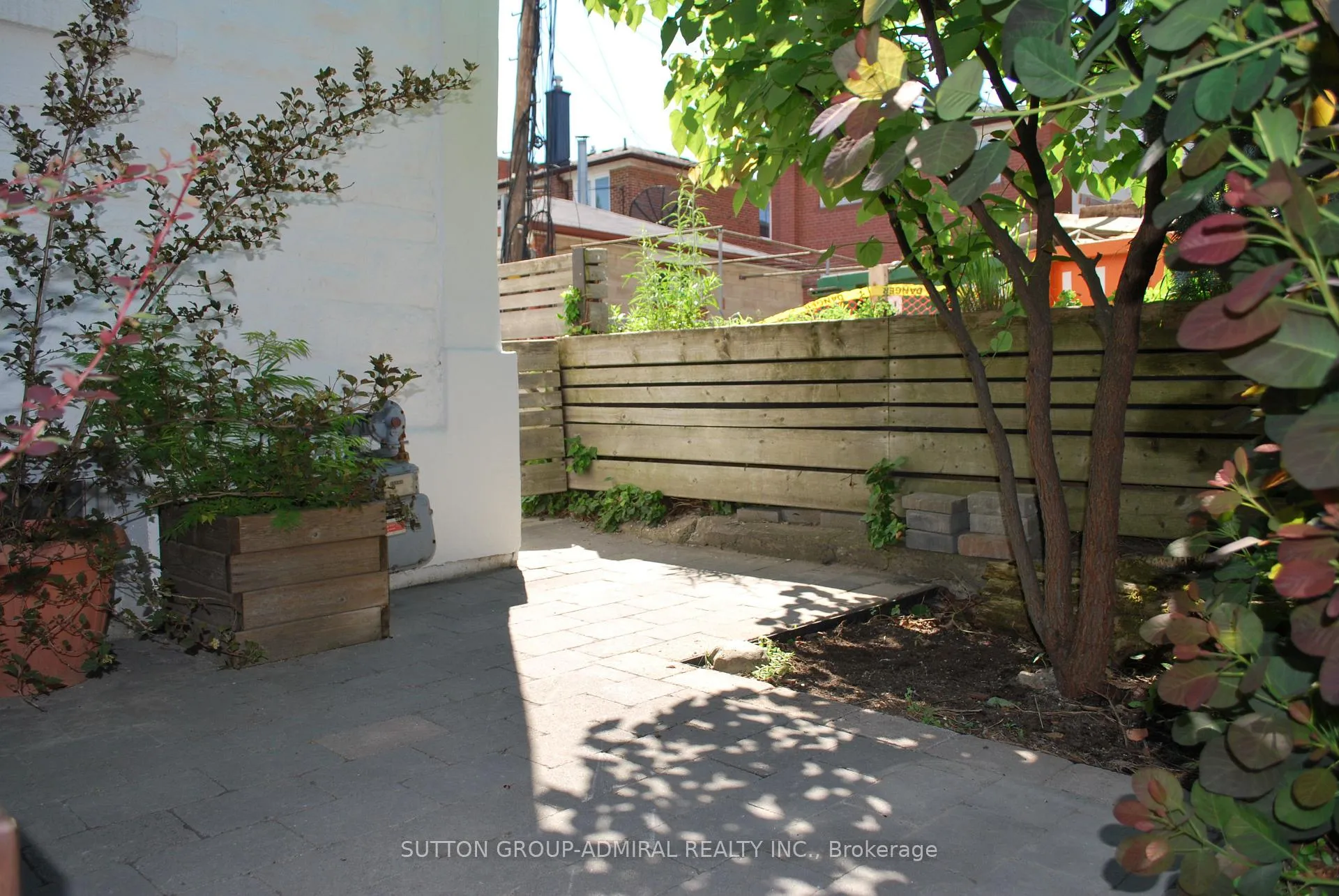 Photo 21 of 101 Laughton Avenue, Toronto, Weston-Pellam Park — HOMEH