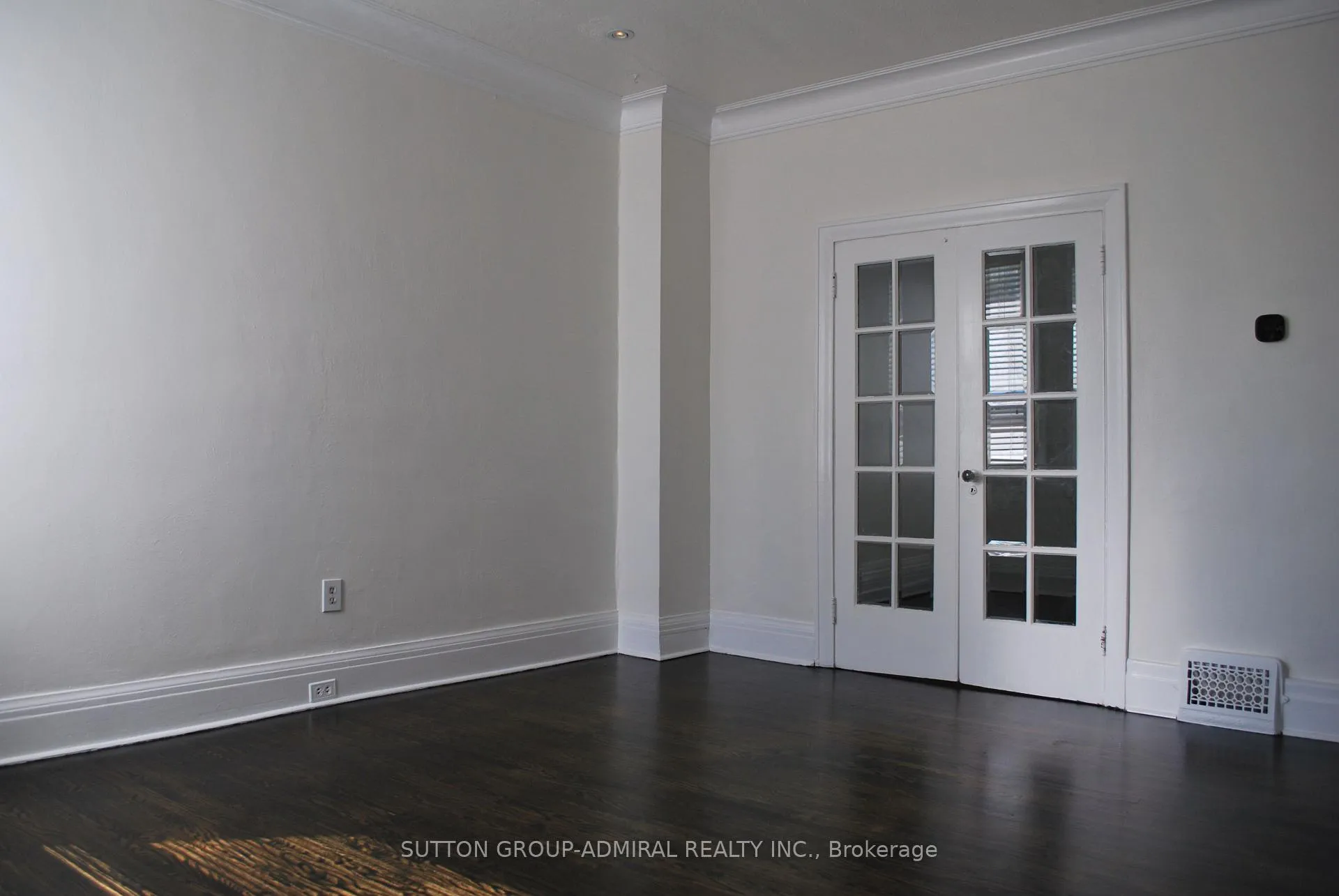 Photo 31 of 101 Laughton Avenue, Toronto, Weston-Pellam Park — HOMEH